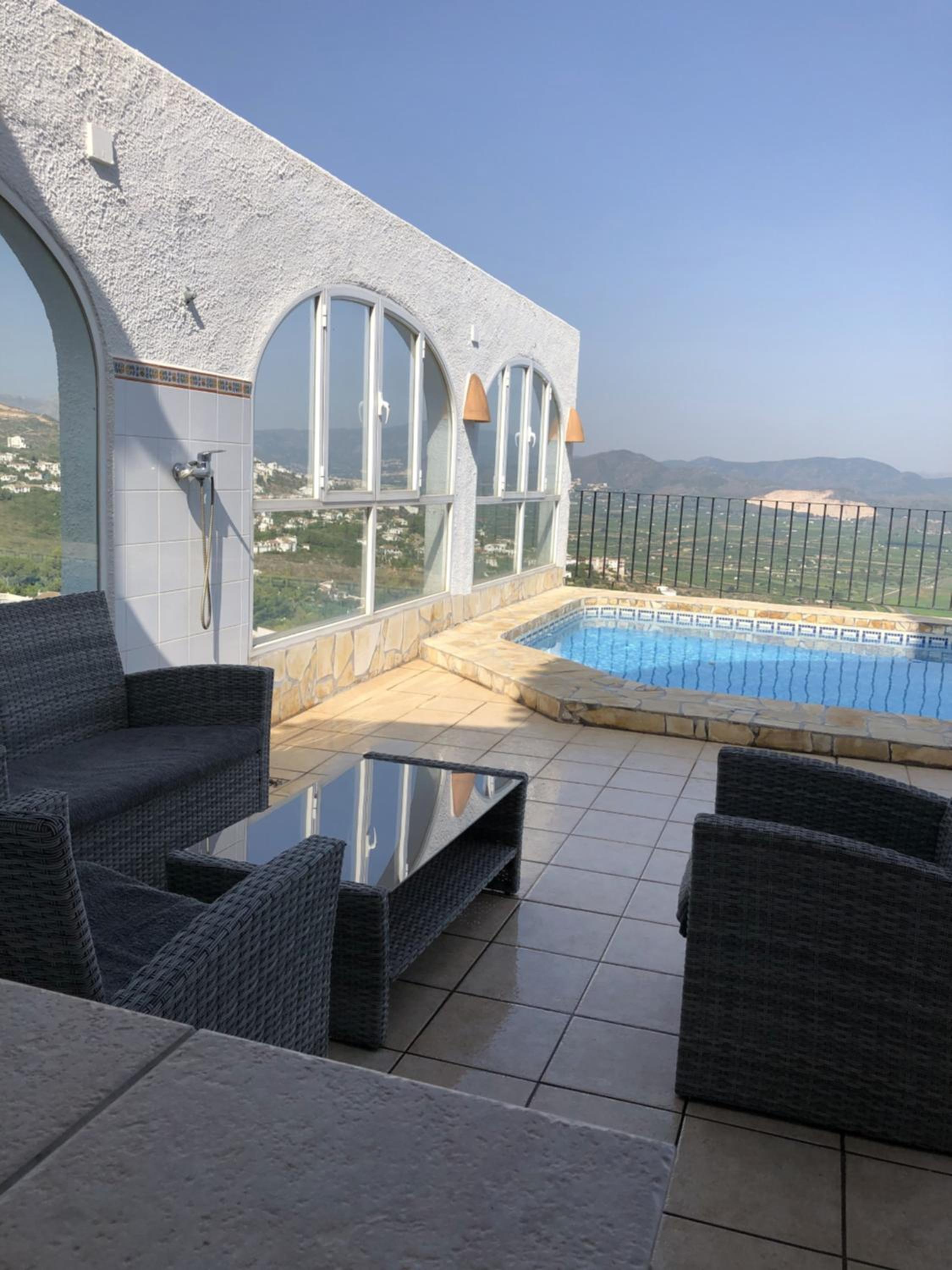 Villa Luz del Monte view 3