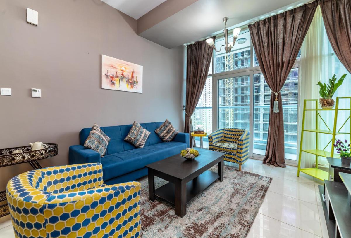 Golden Stay Vacation Homes continental tower marina