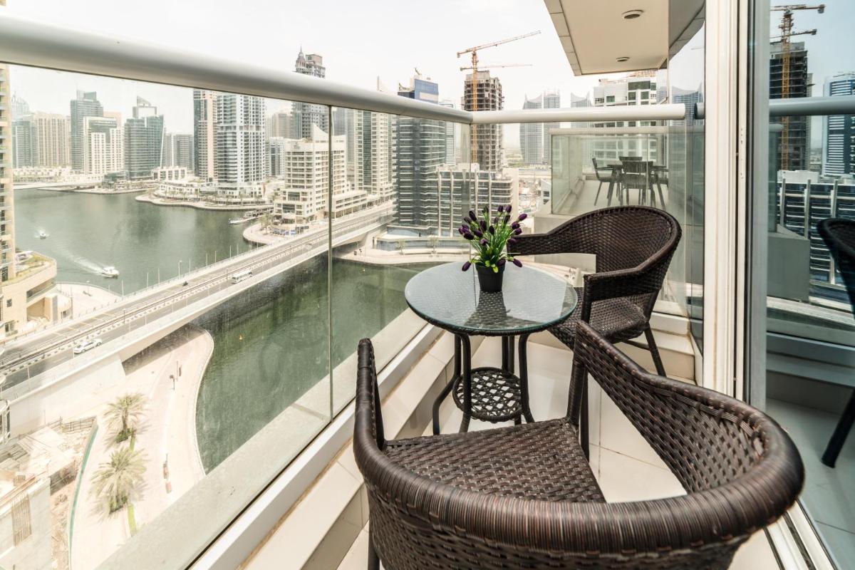 Golden Stay Vacation Homes continental tower marina
