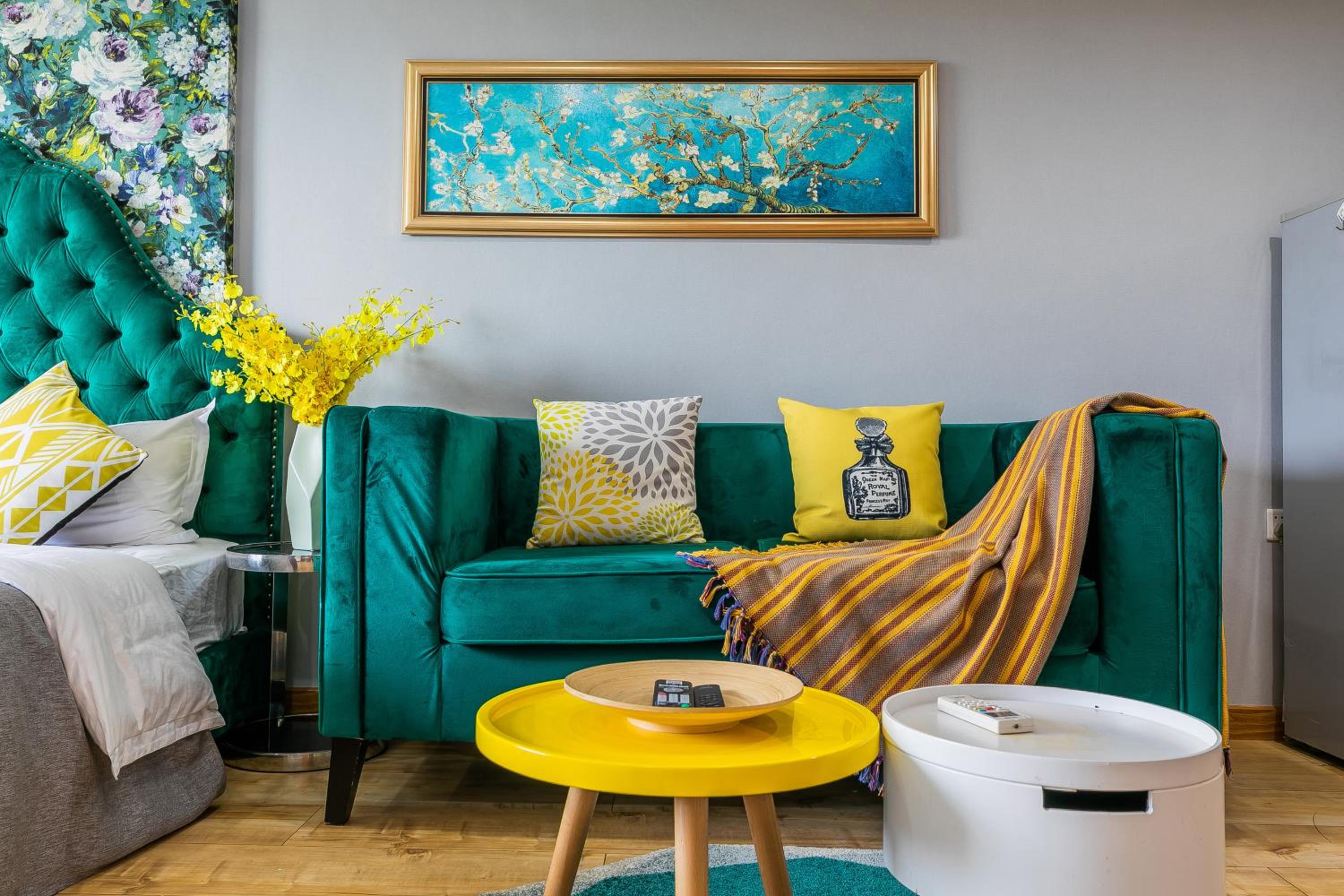 Lavendar Duplex Apartment