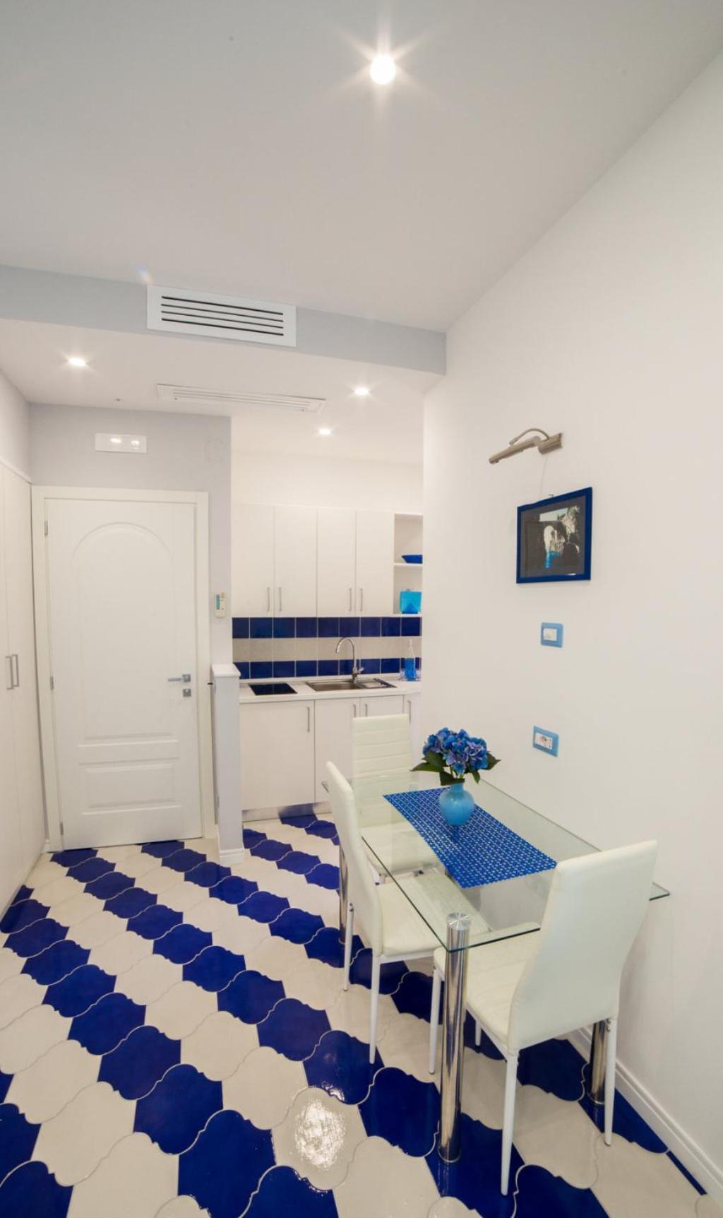 Marilisa Holidays photo 3