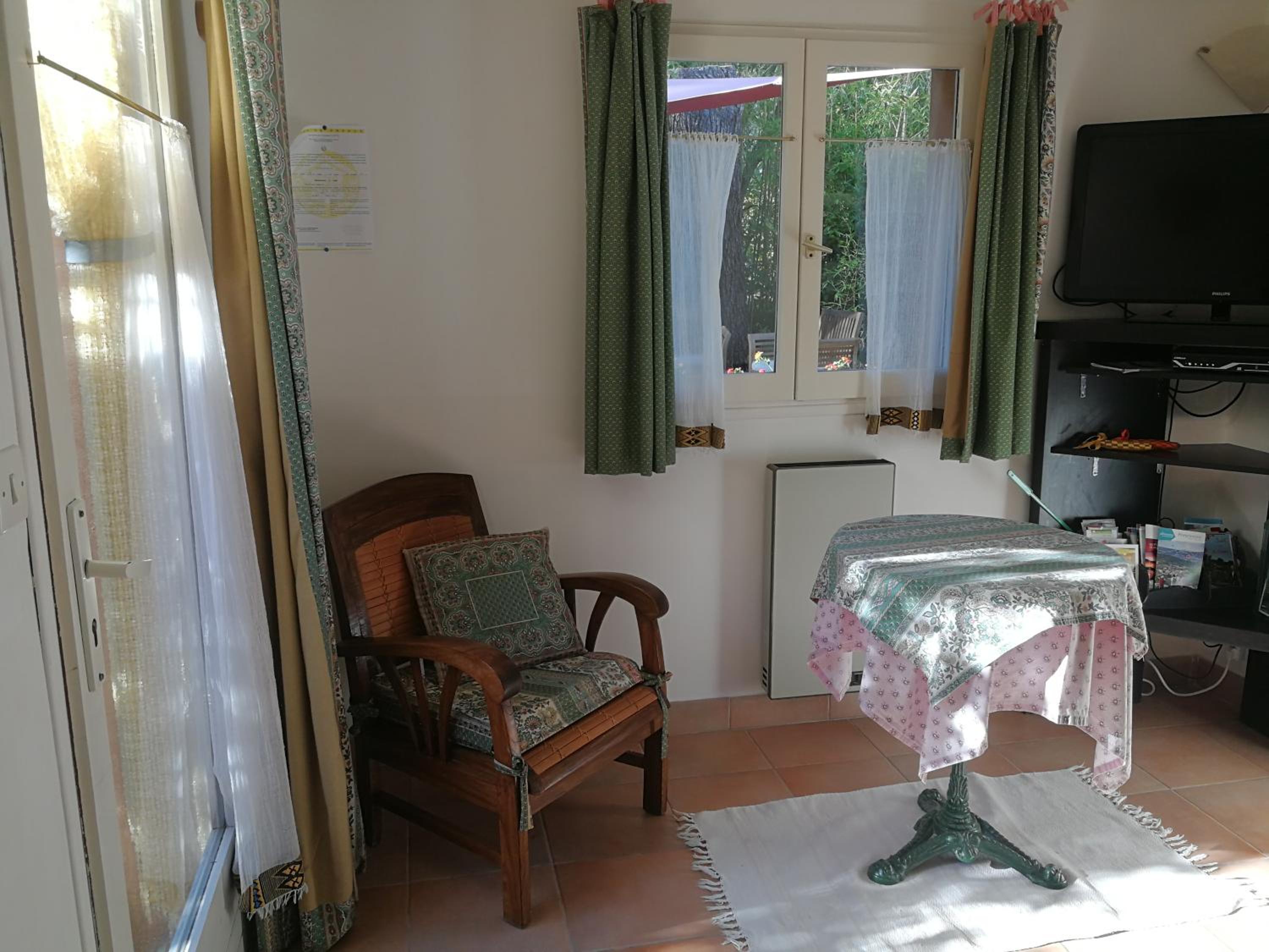 La Genestière view 3