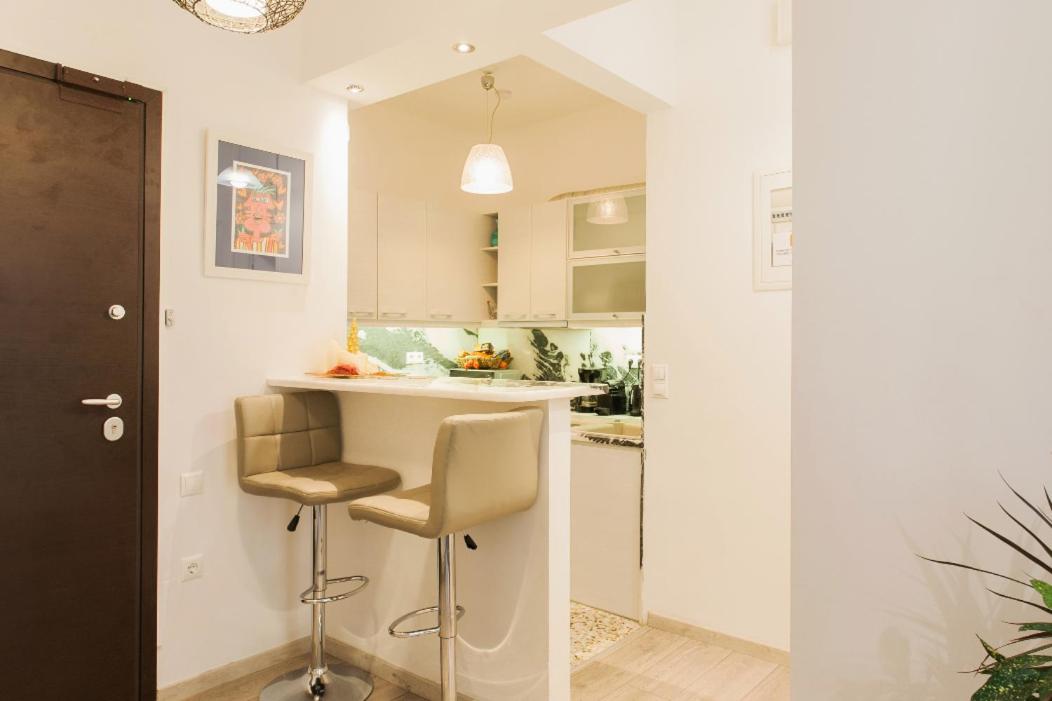 Across Acropolis Museum chic design apartment!