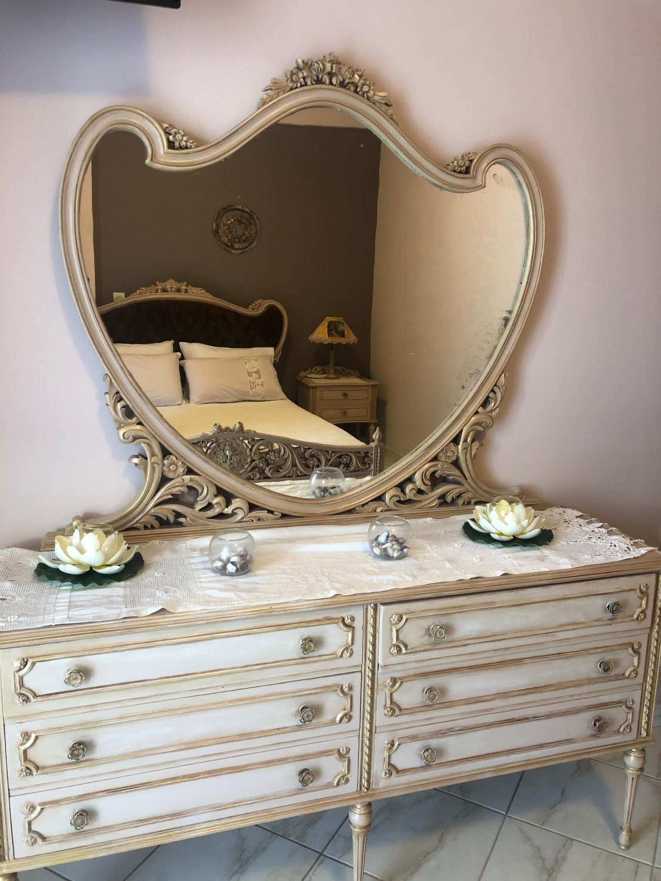 Art Suites Mesologgi