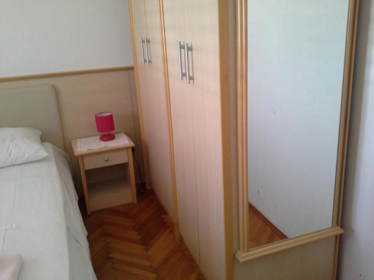 ROOMS LUCE 2 & Supetar view 5
