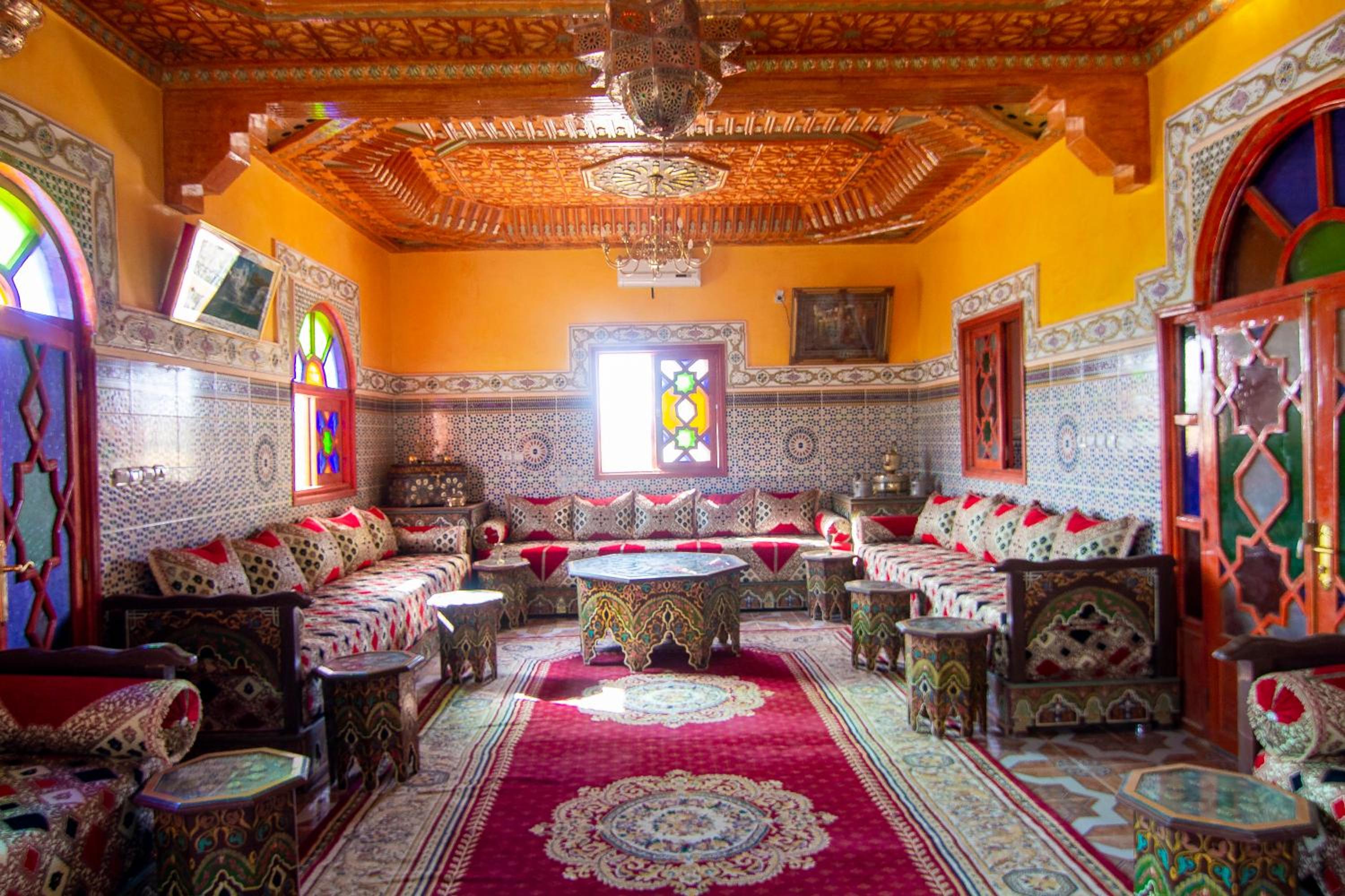 lounge
