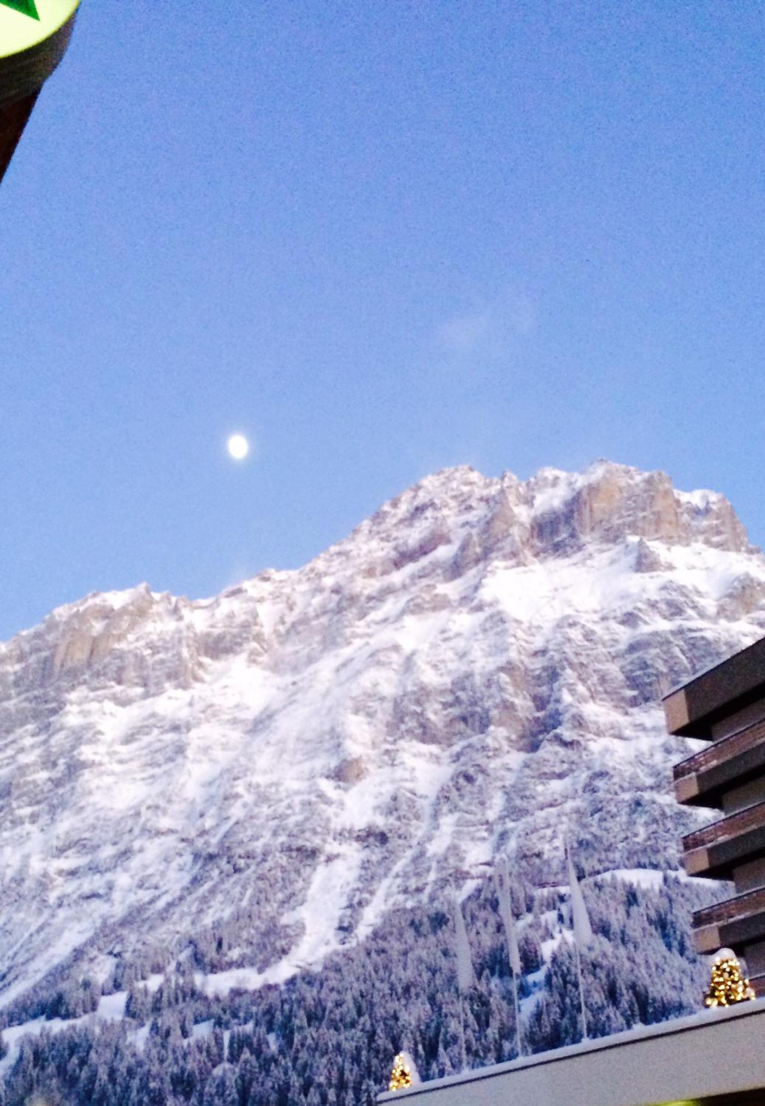 Luxury, new - amazing views Grindelwald Eiger Jungfrau Mönch