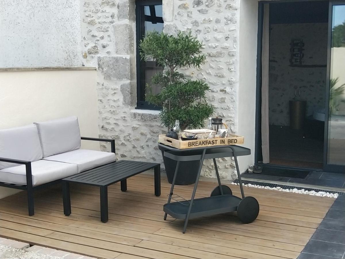 outdoor BBQ area