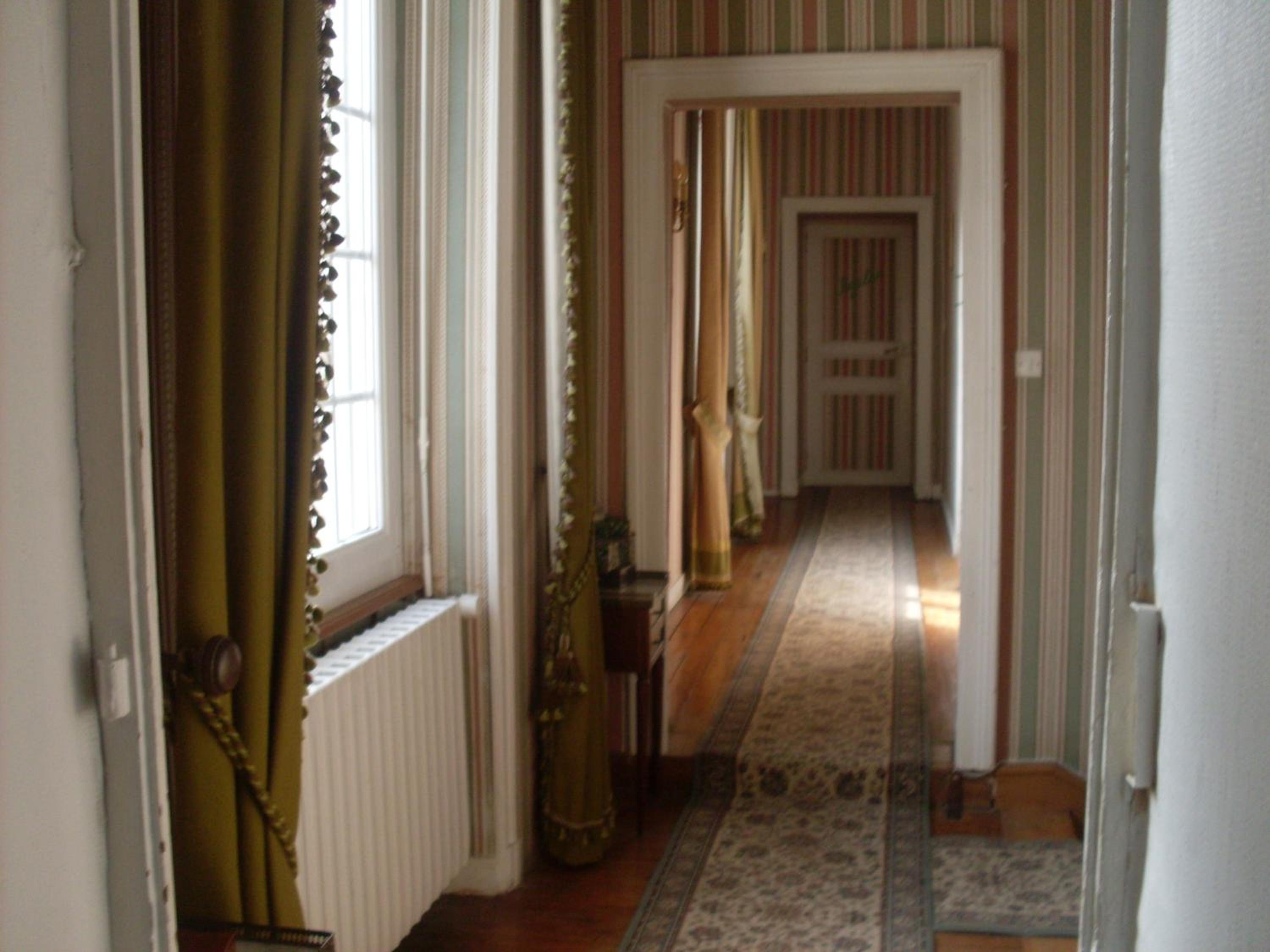 Photo 48