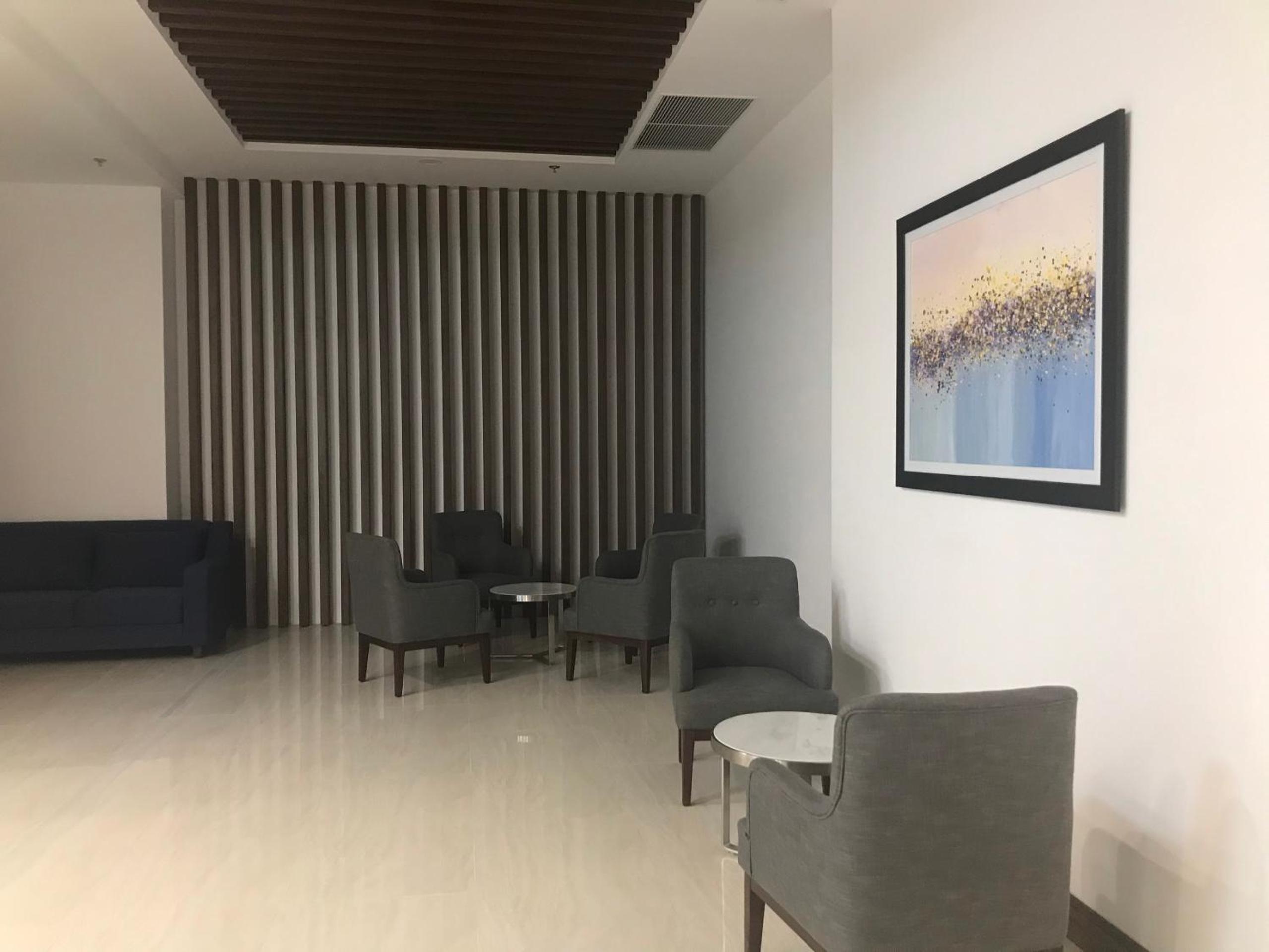 LUXURY APARTMENT VINHOMES SKYLAKE 5min to KEANGNAM