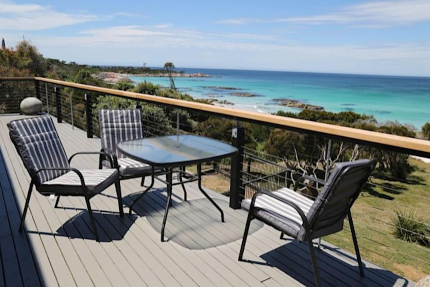 Driftwood Bay of Fires