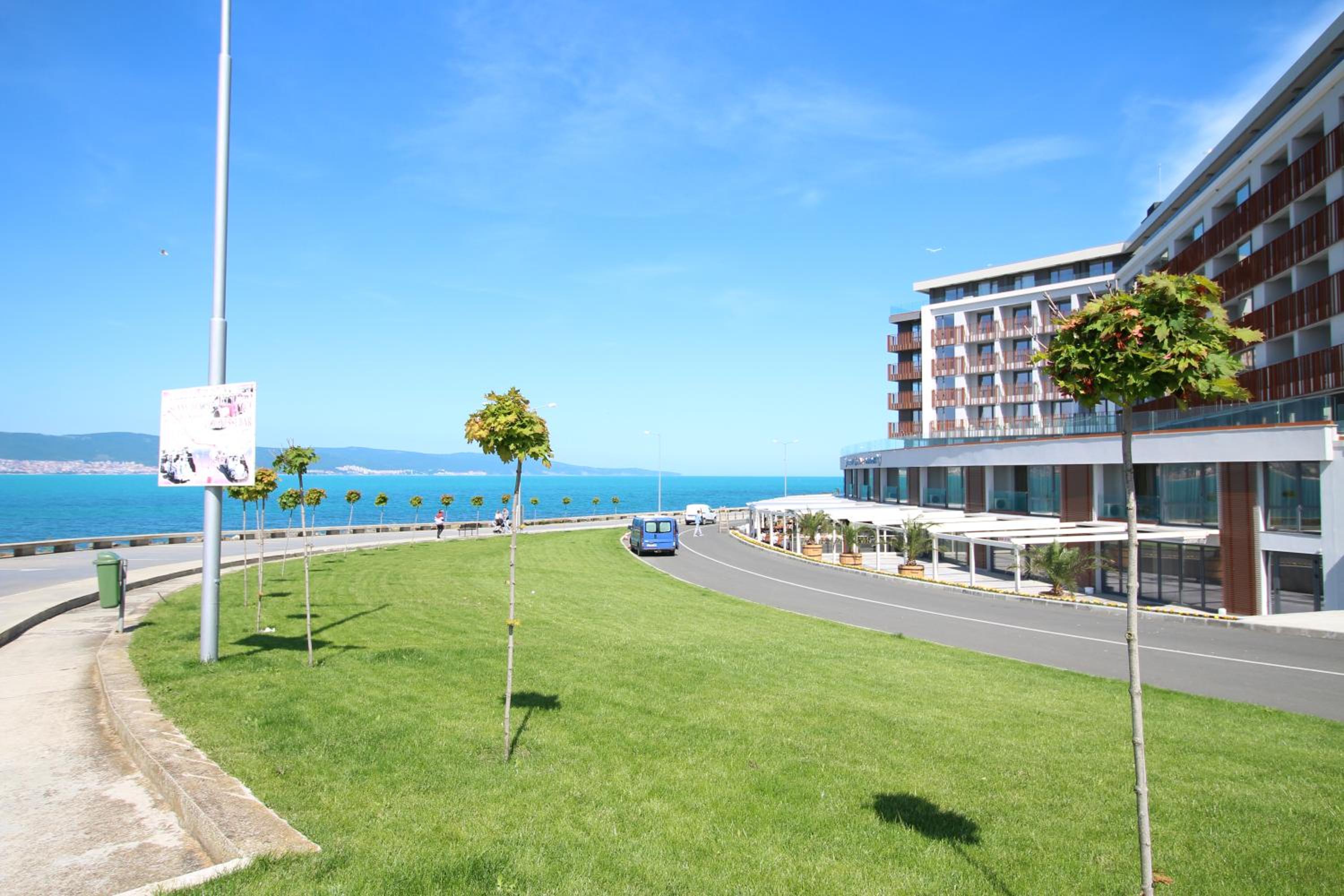 PARADISO 308-309 Private Studios Nessebar view 3