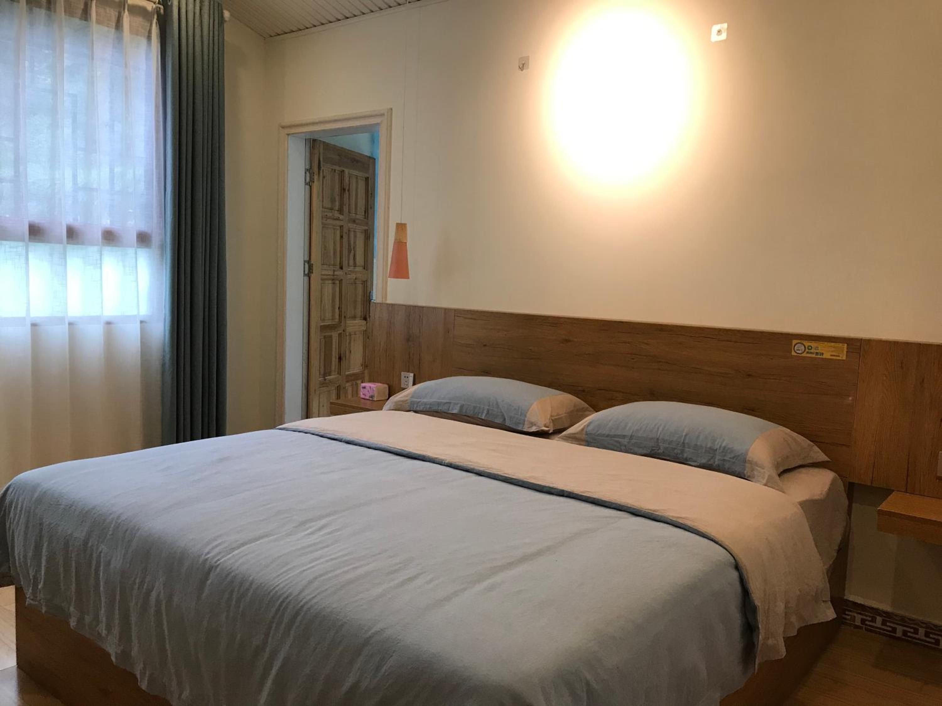 Enshi Grand Canyon Chunlun Farmstay