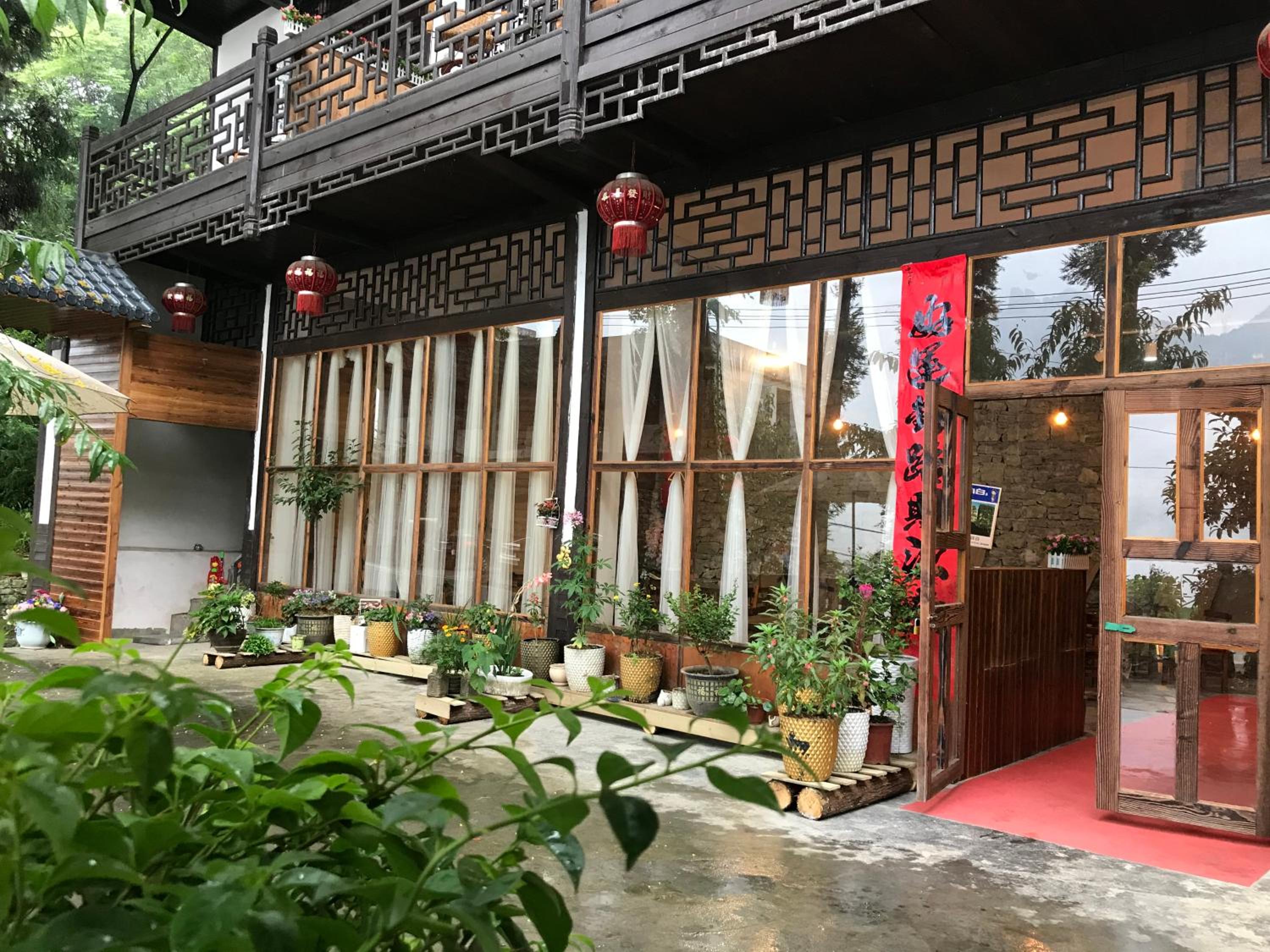 Enshi Grand Canyon Chunlun Farmstay
