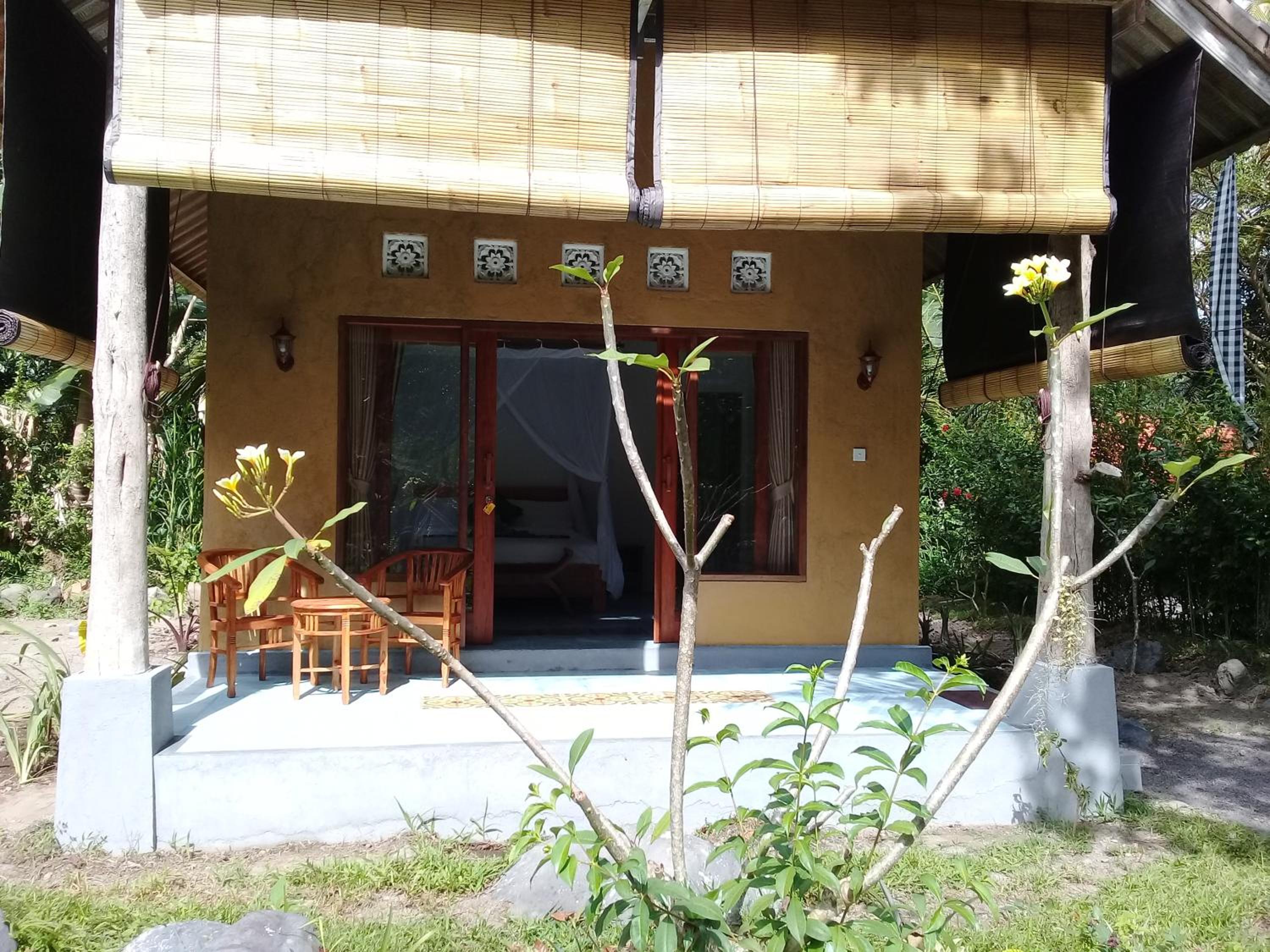 Photo 8