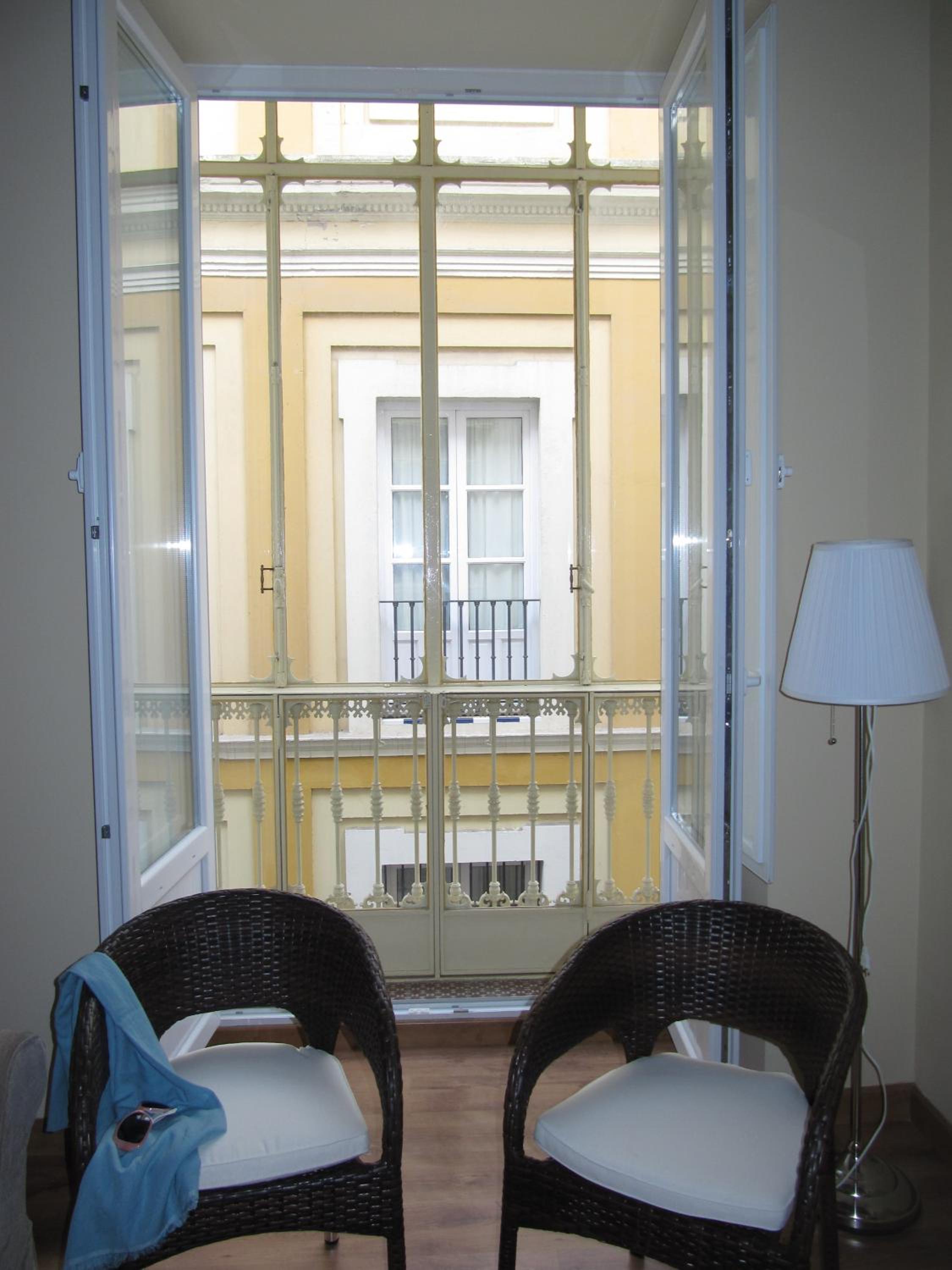 Life Apartments San Vicente