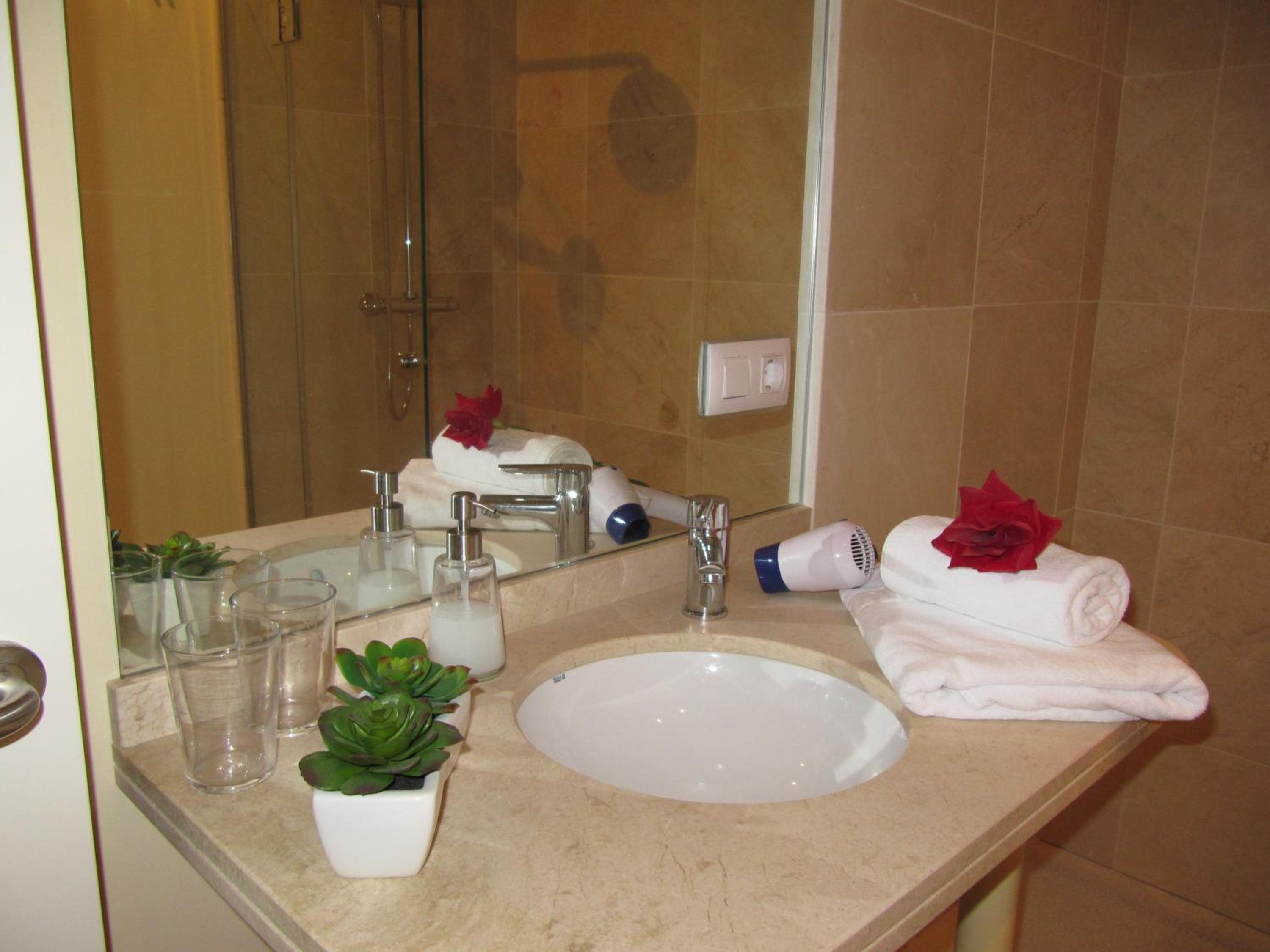 Life Apartments San Vicente