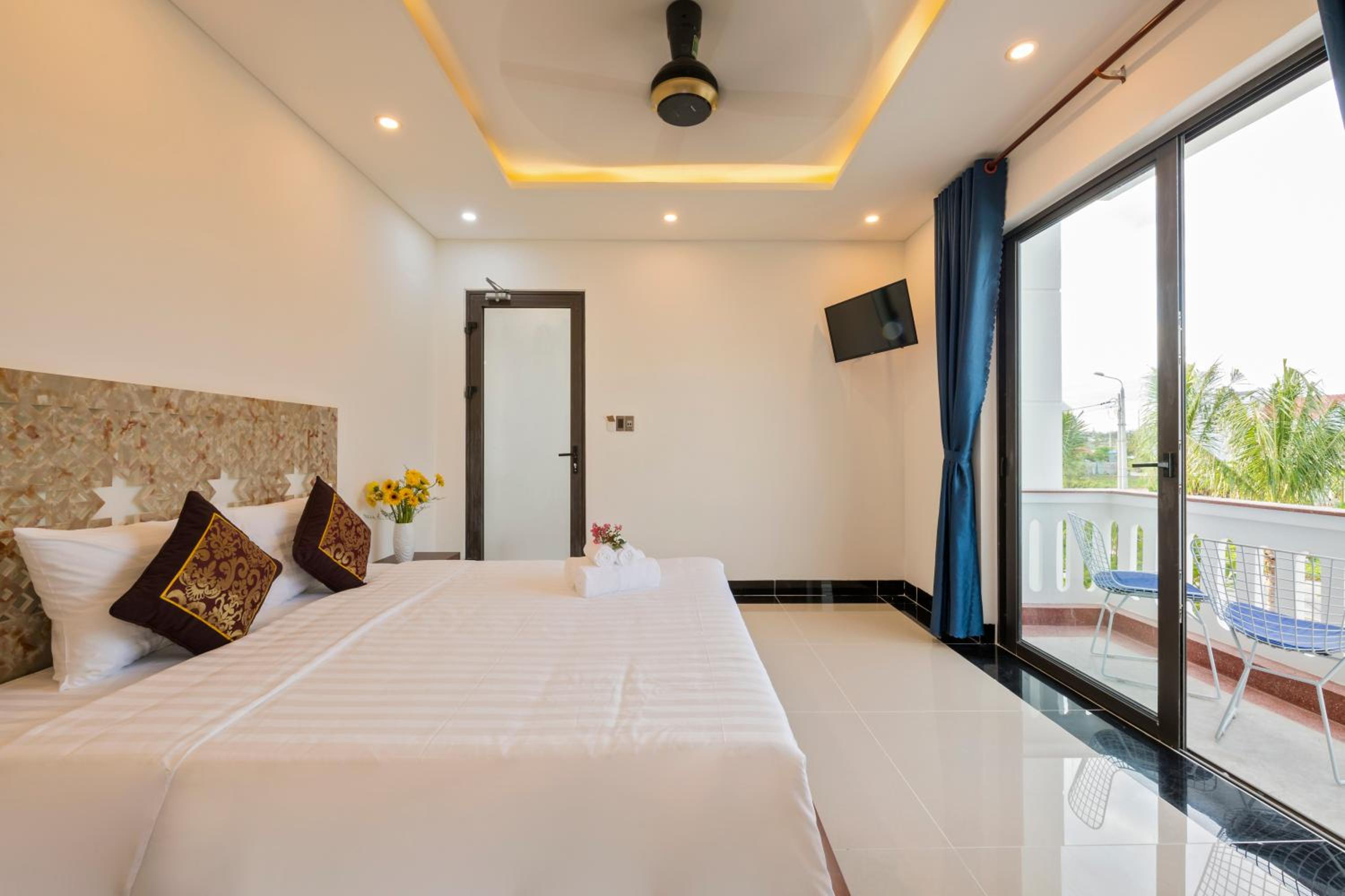 Phuc Hung Riverside Villa Hoi An