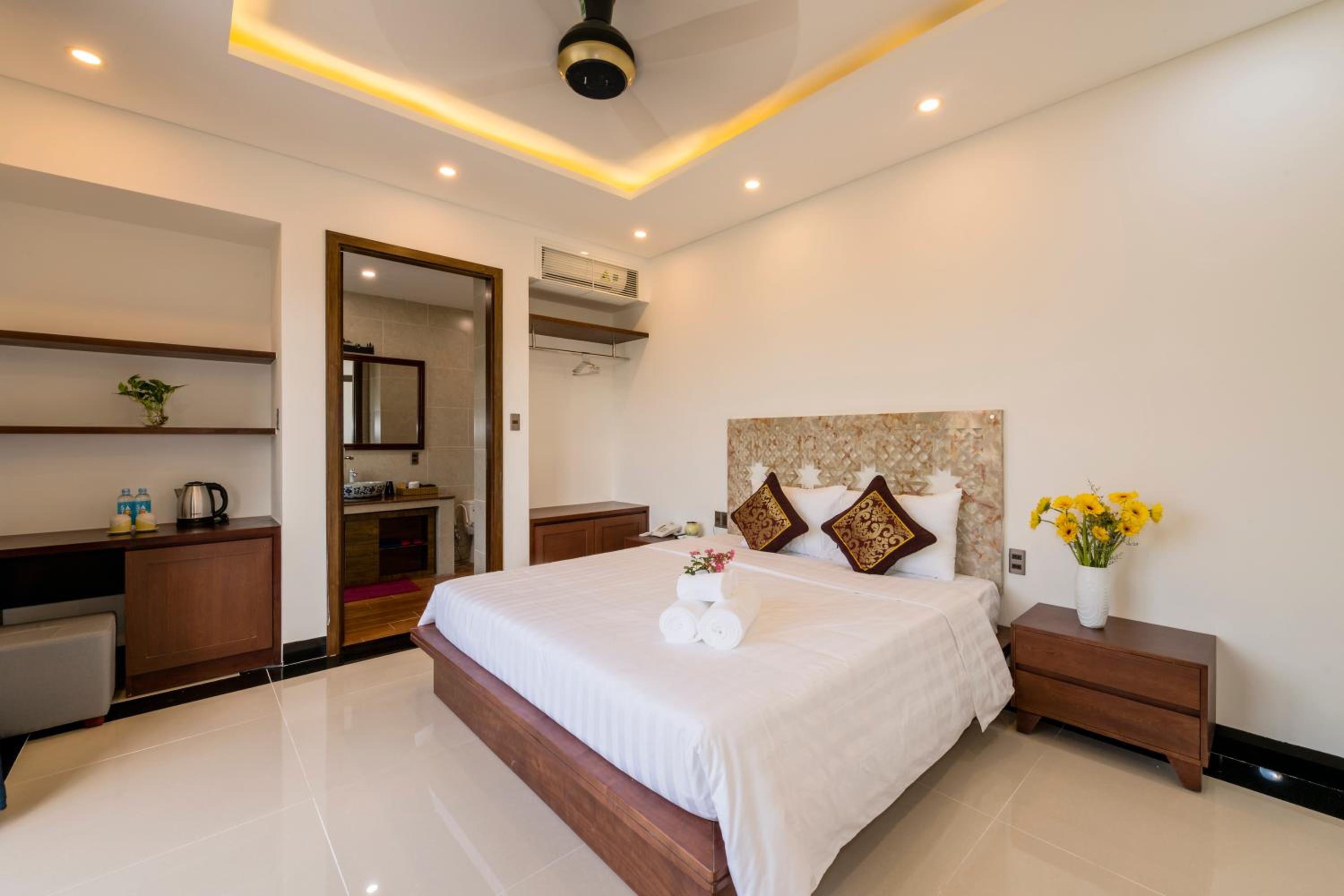 Phuc Hung Riverside Villa Hoi An