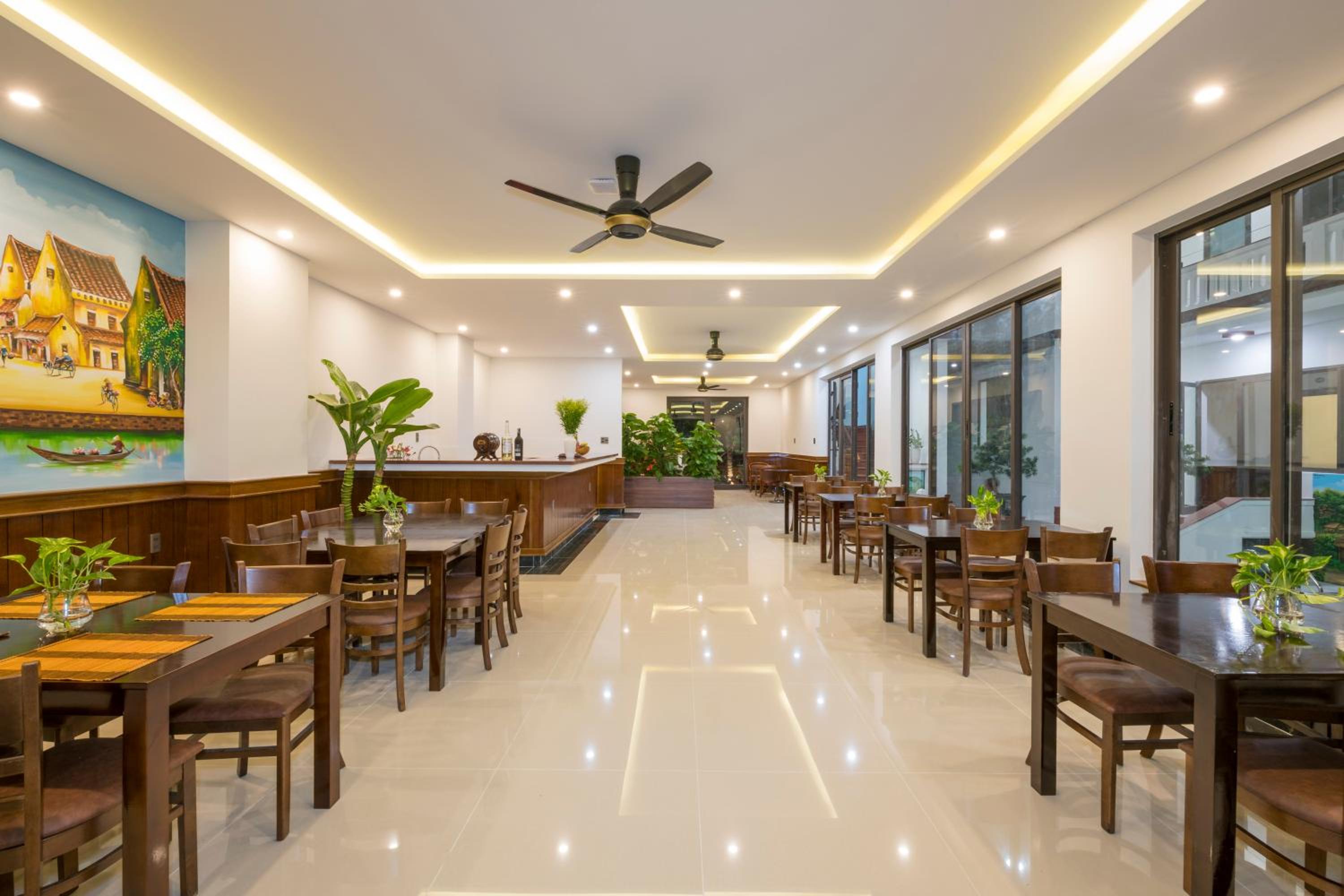 Phuc Hung Riverside Villa Hoi An