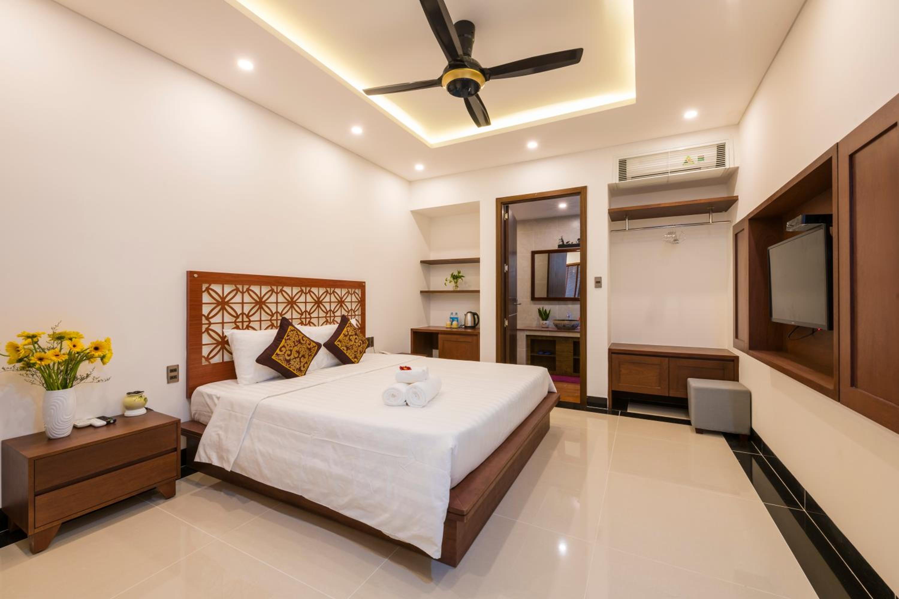 Phuc Hung Riverside Villa Hoi An