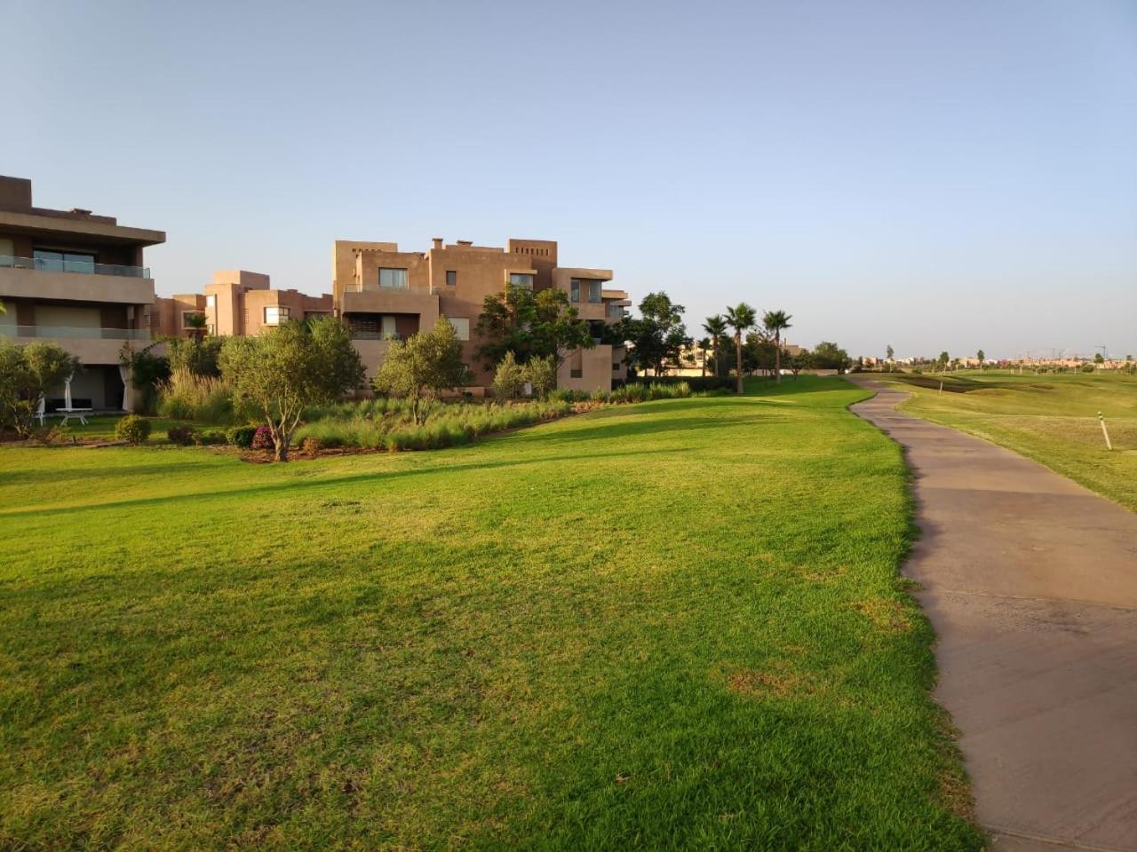 Magnifique appart vue sur golf view 3