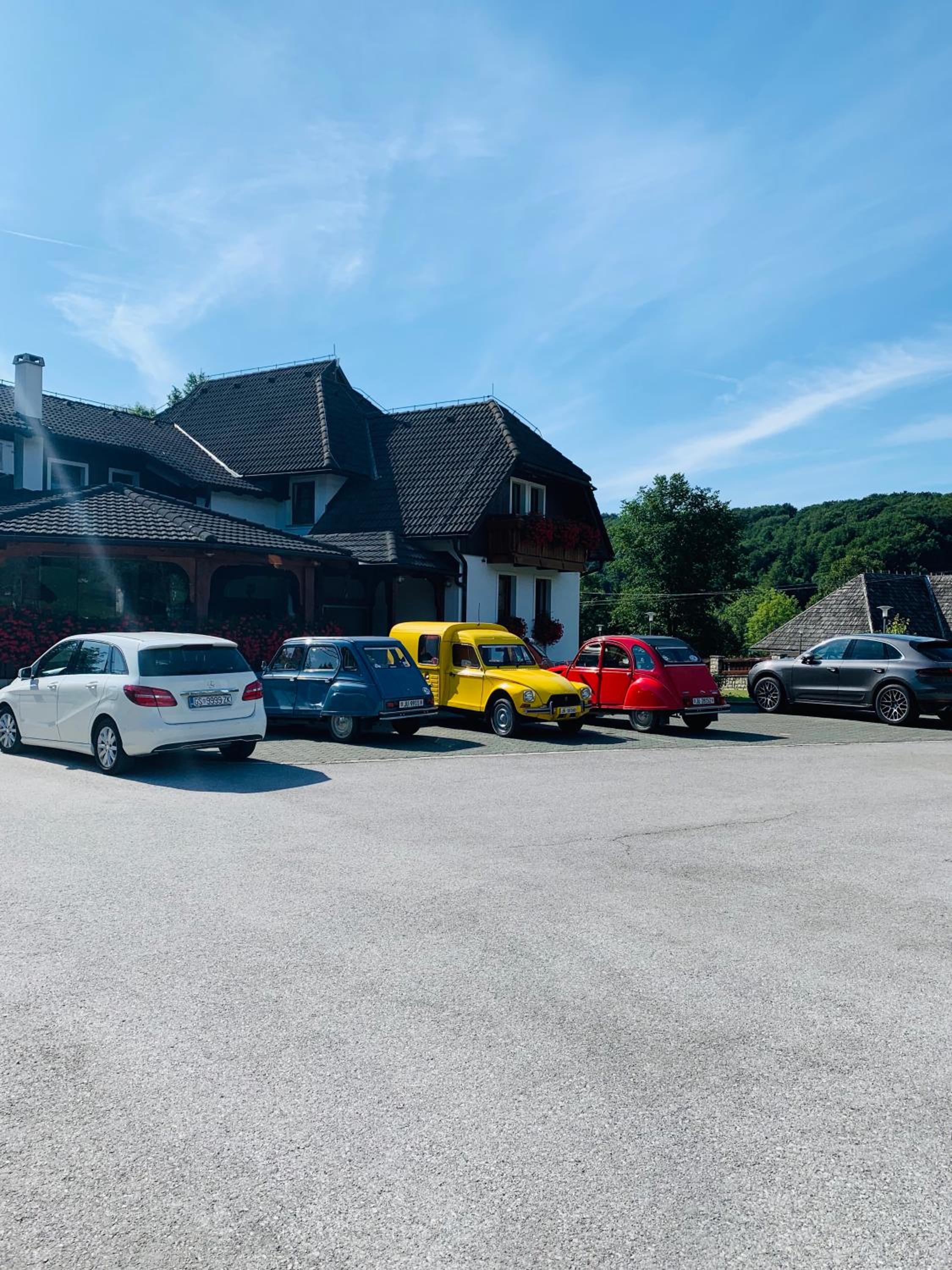 Villa Knezevic-completely renovated 2025