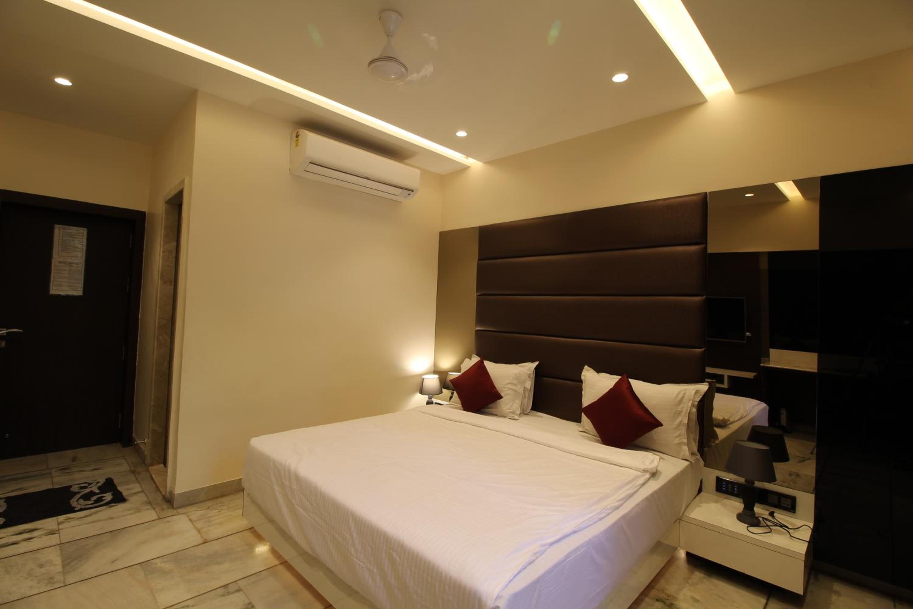 Hotel Shivam