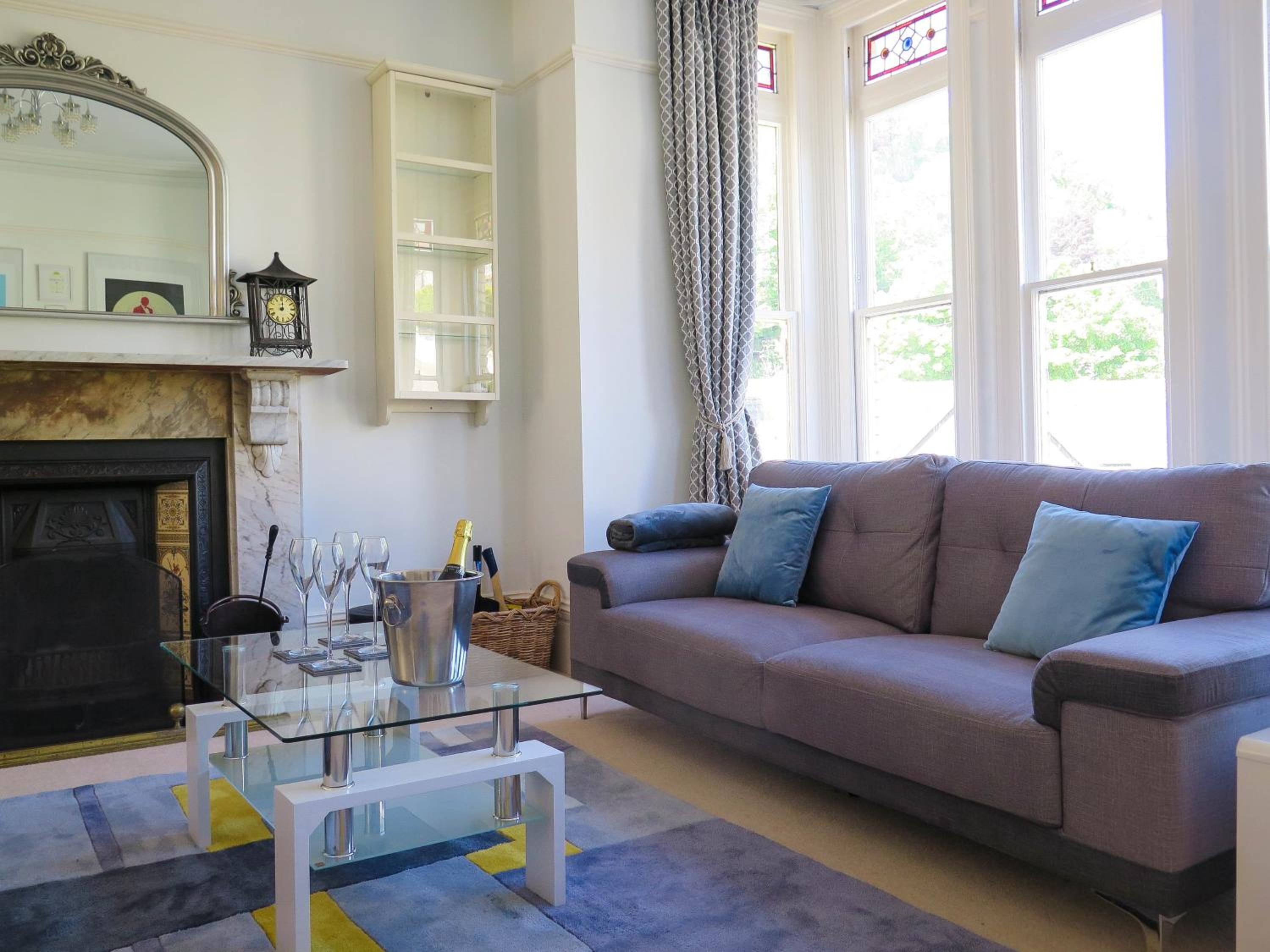 Broadpark Villa view 4