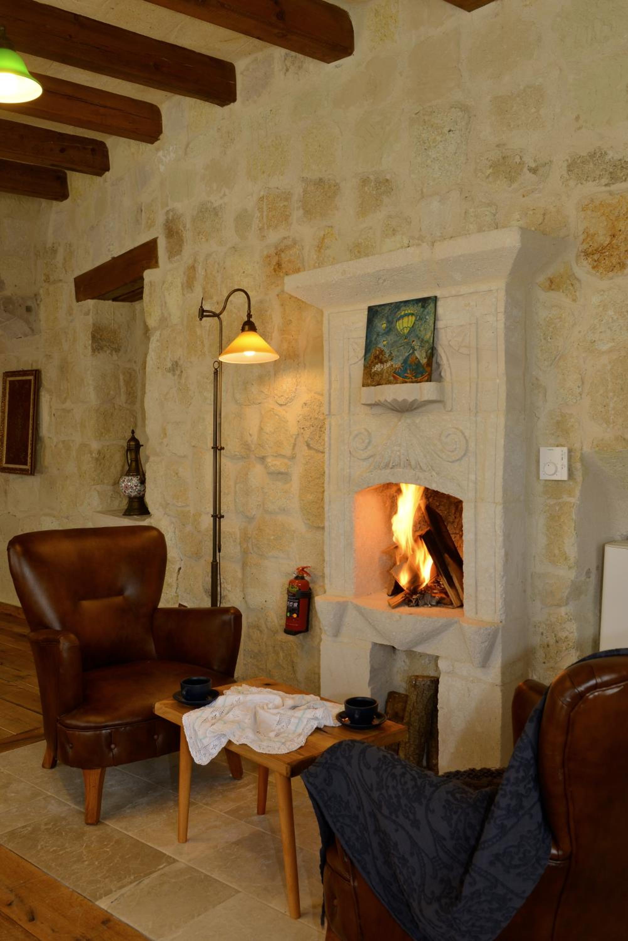 Seki Cave Suites - Image 143