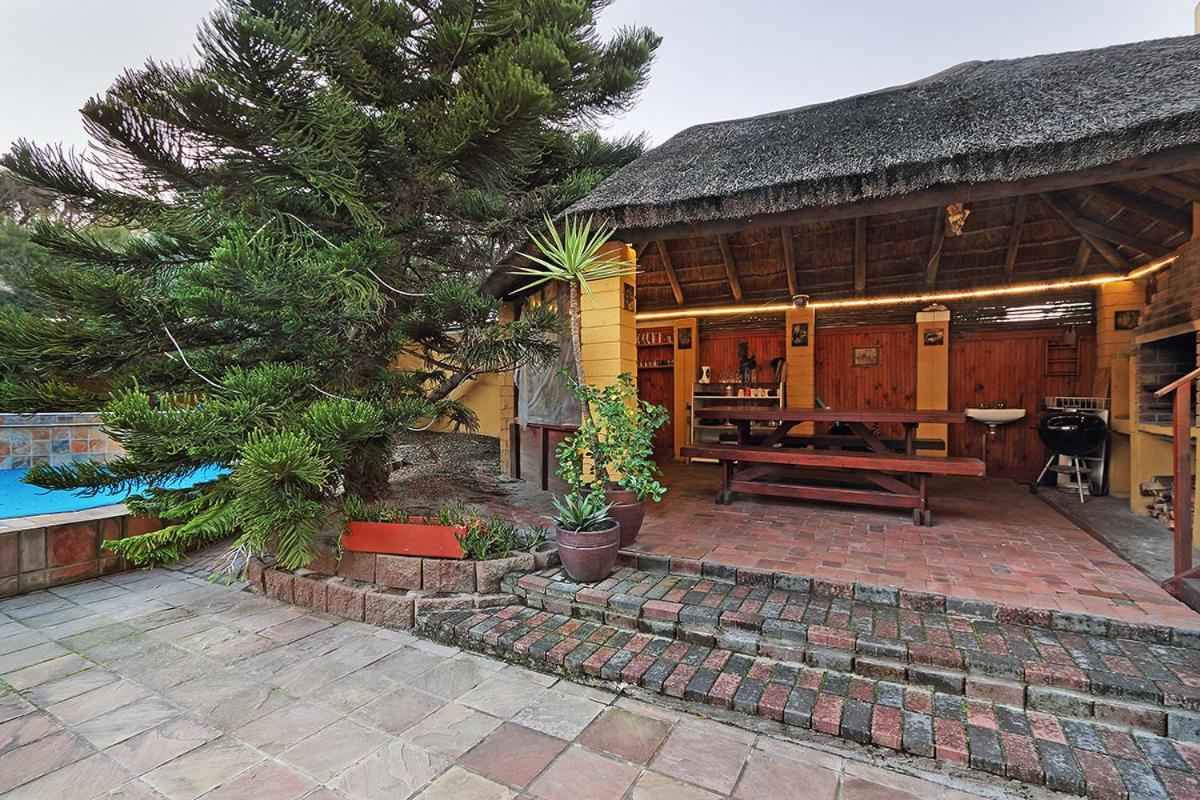Natalie Guesthouse view 3
