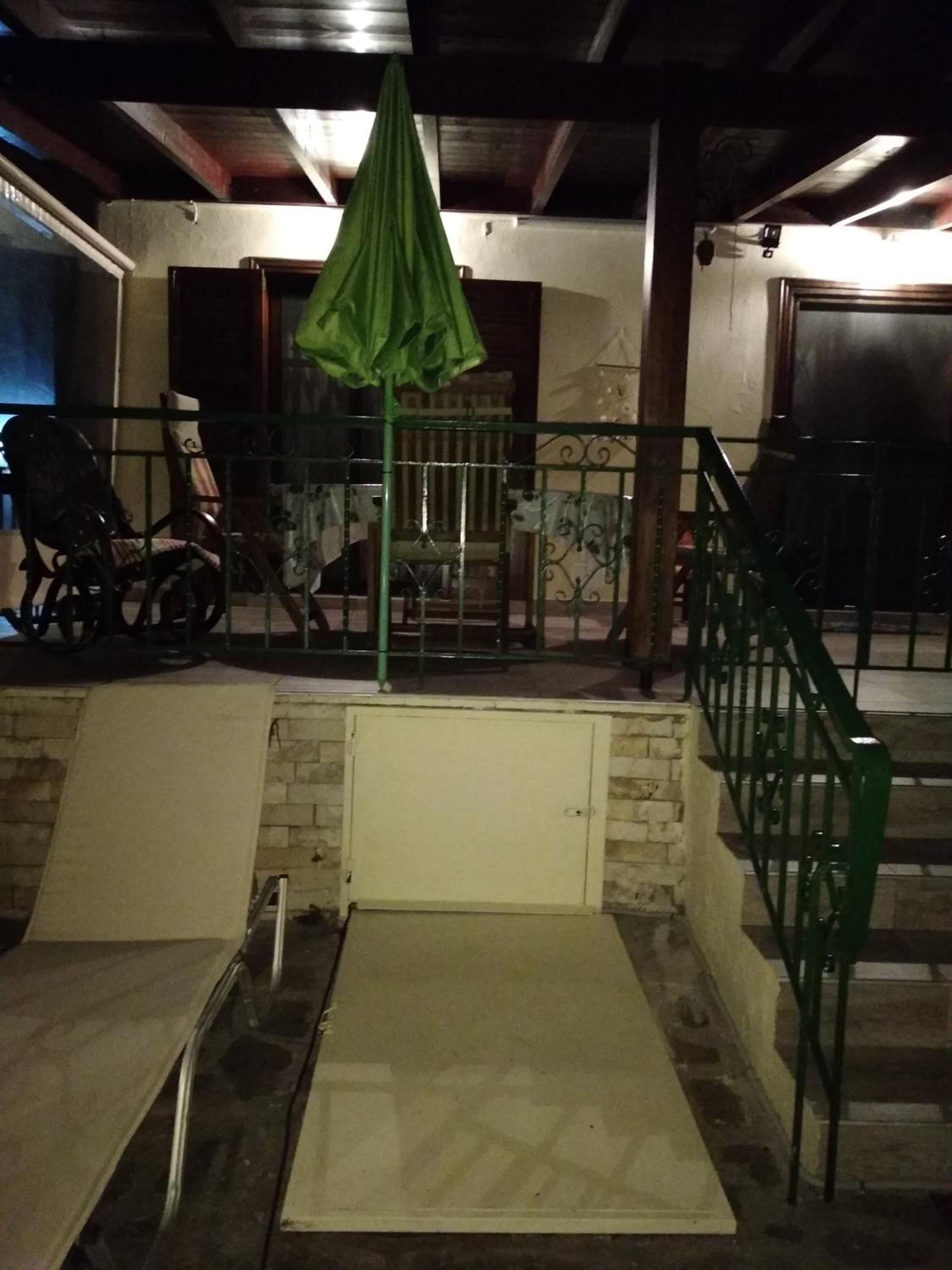 Photo 37