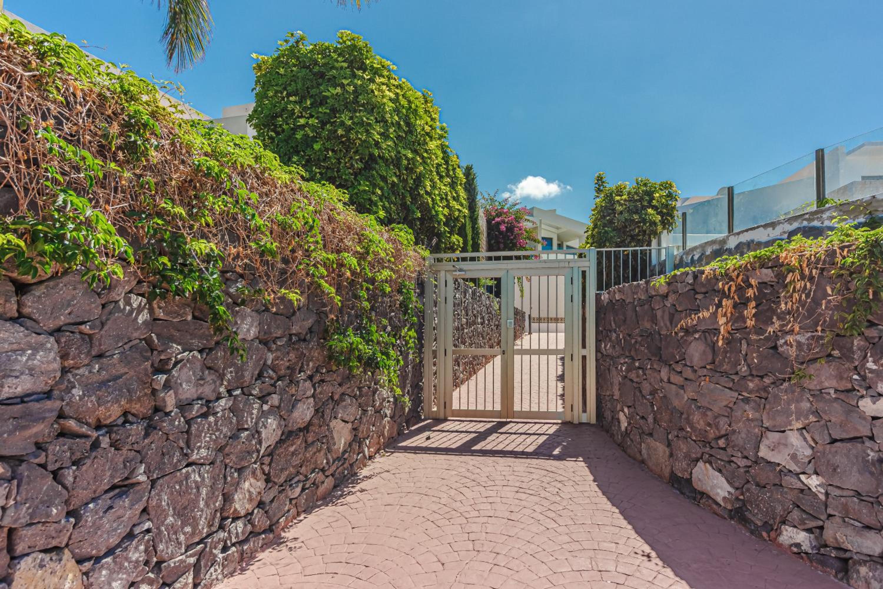Villa La Caleta Golf view 5