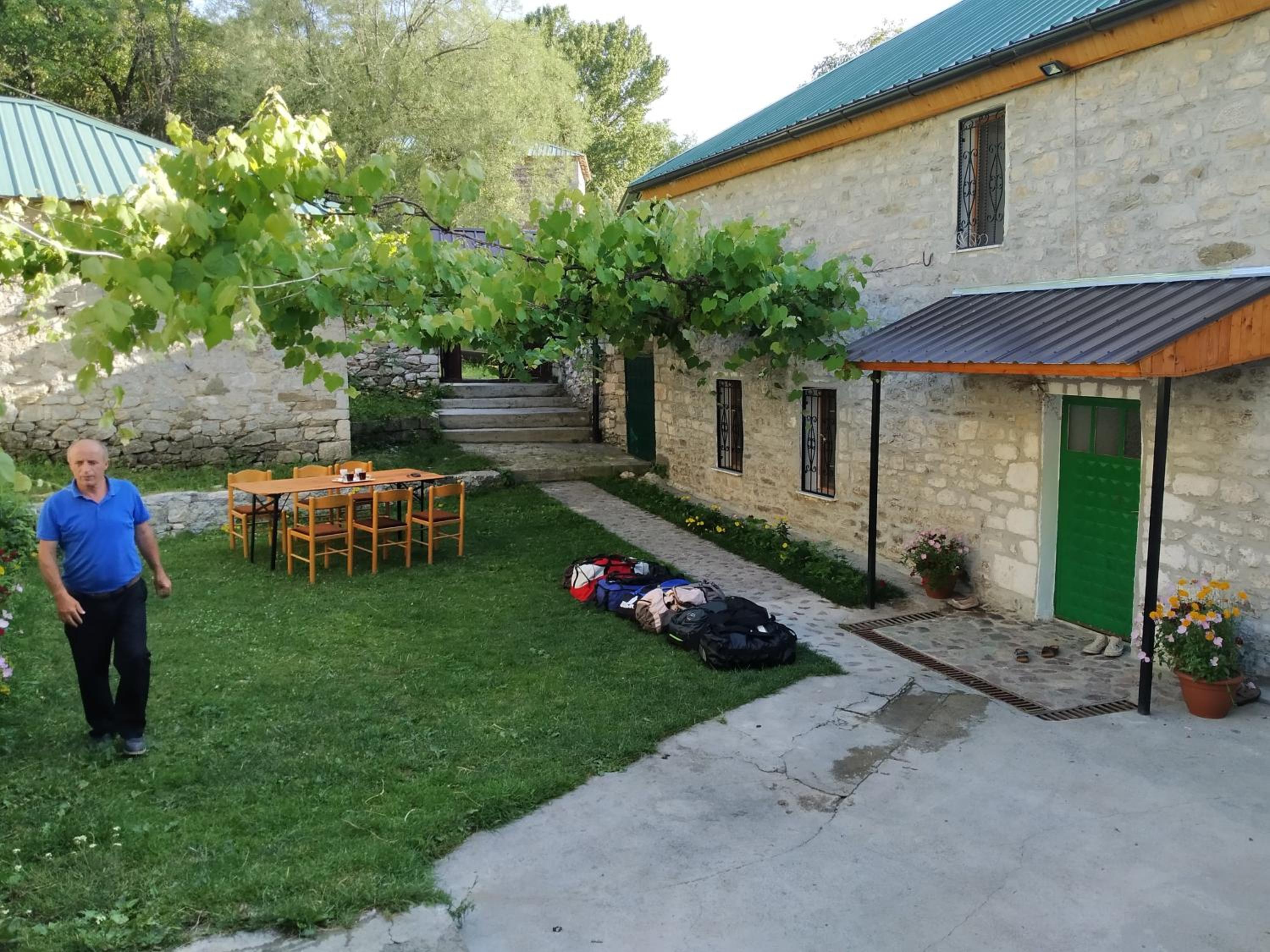 Guesthouse Shtini