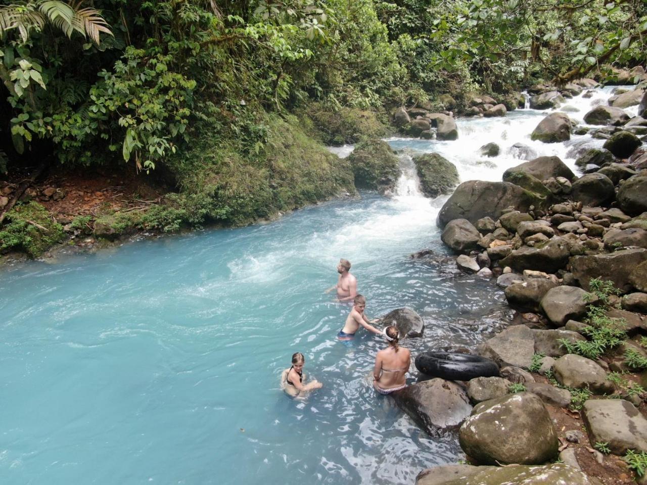 Posada Río Celeste La Amistad