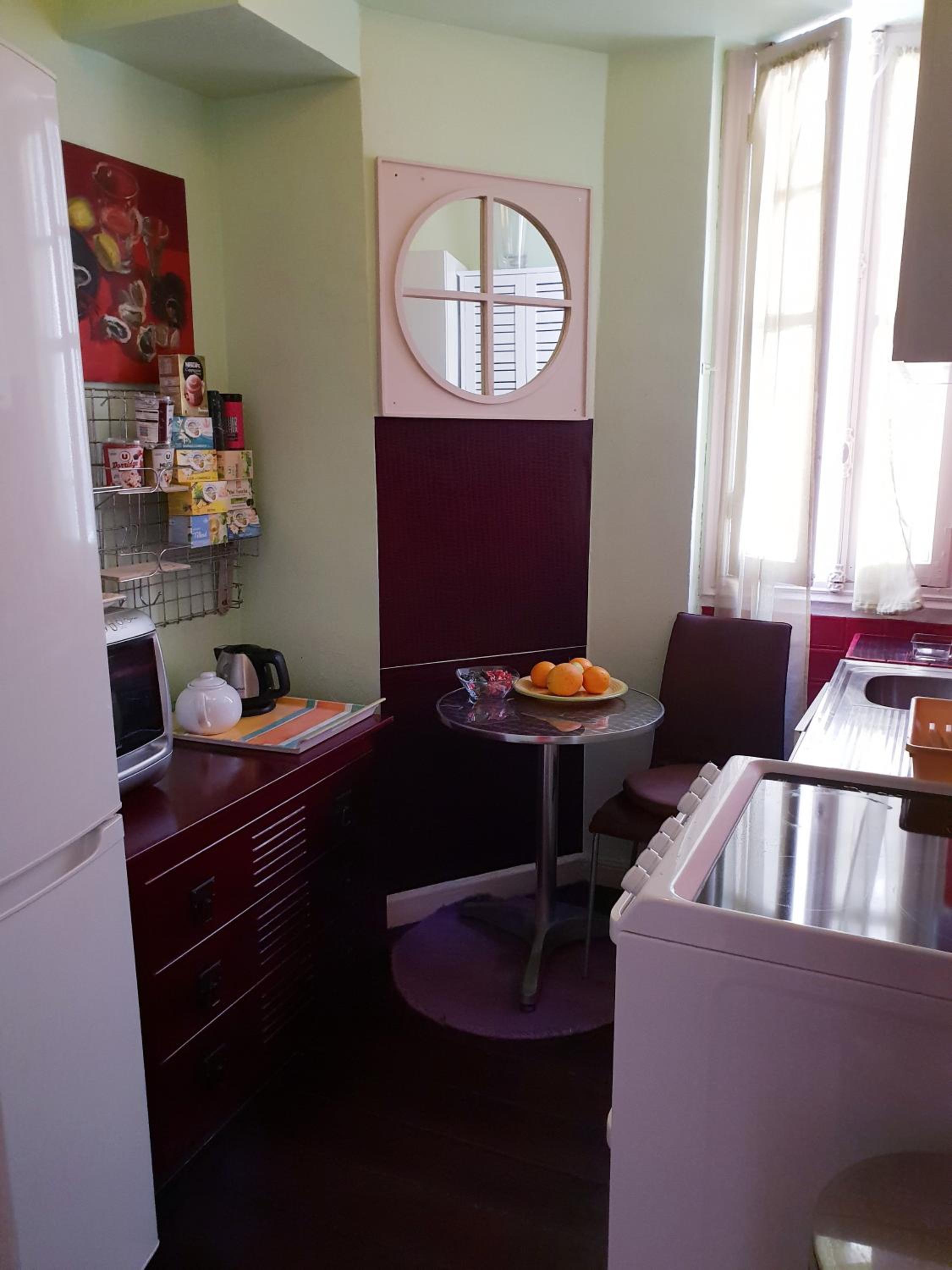 Home for 2 few steps from casino monte carlo and beach view 3