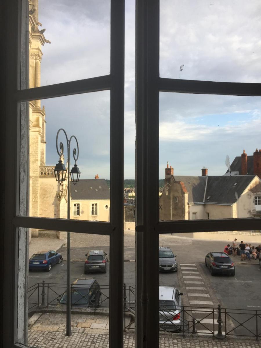 Au 16 Place Saint Louis