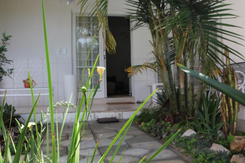 CASA DE CAMPO NA CIDADE DA SAÚDE