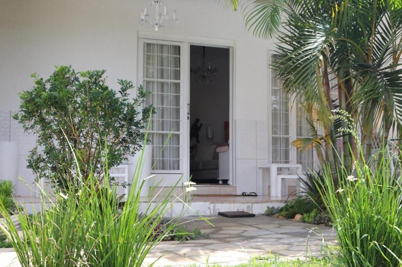 CASA DE CAMPO NA CIDADE DA SAÚDE