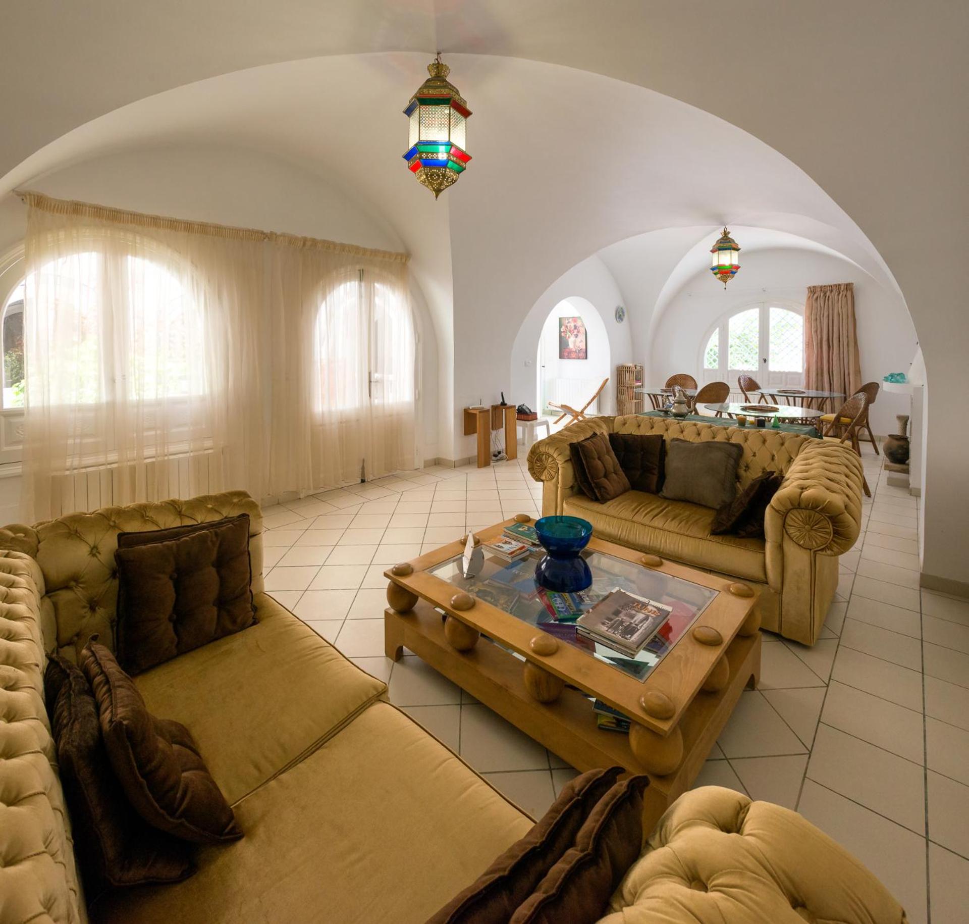 Villa Phoenicia