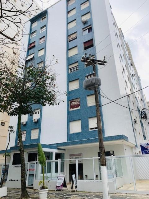 Studio 811 pitangueiras - na quadra da praia - com ar condicionado!