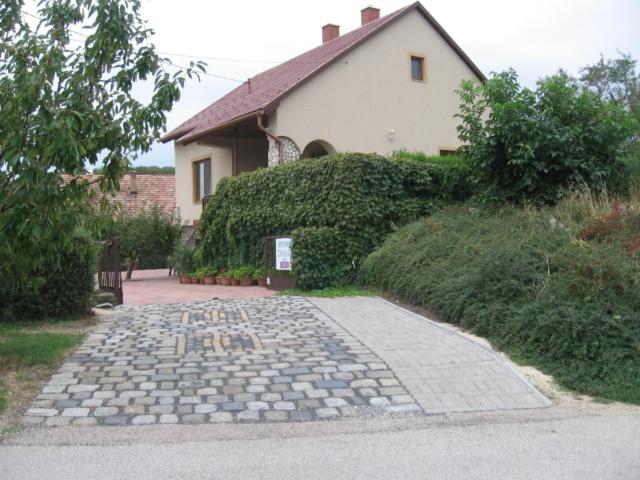 Boglárka Apartman
