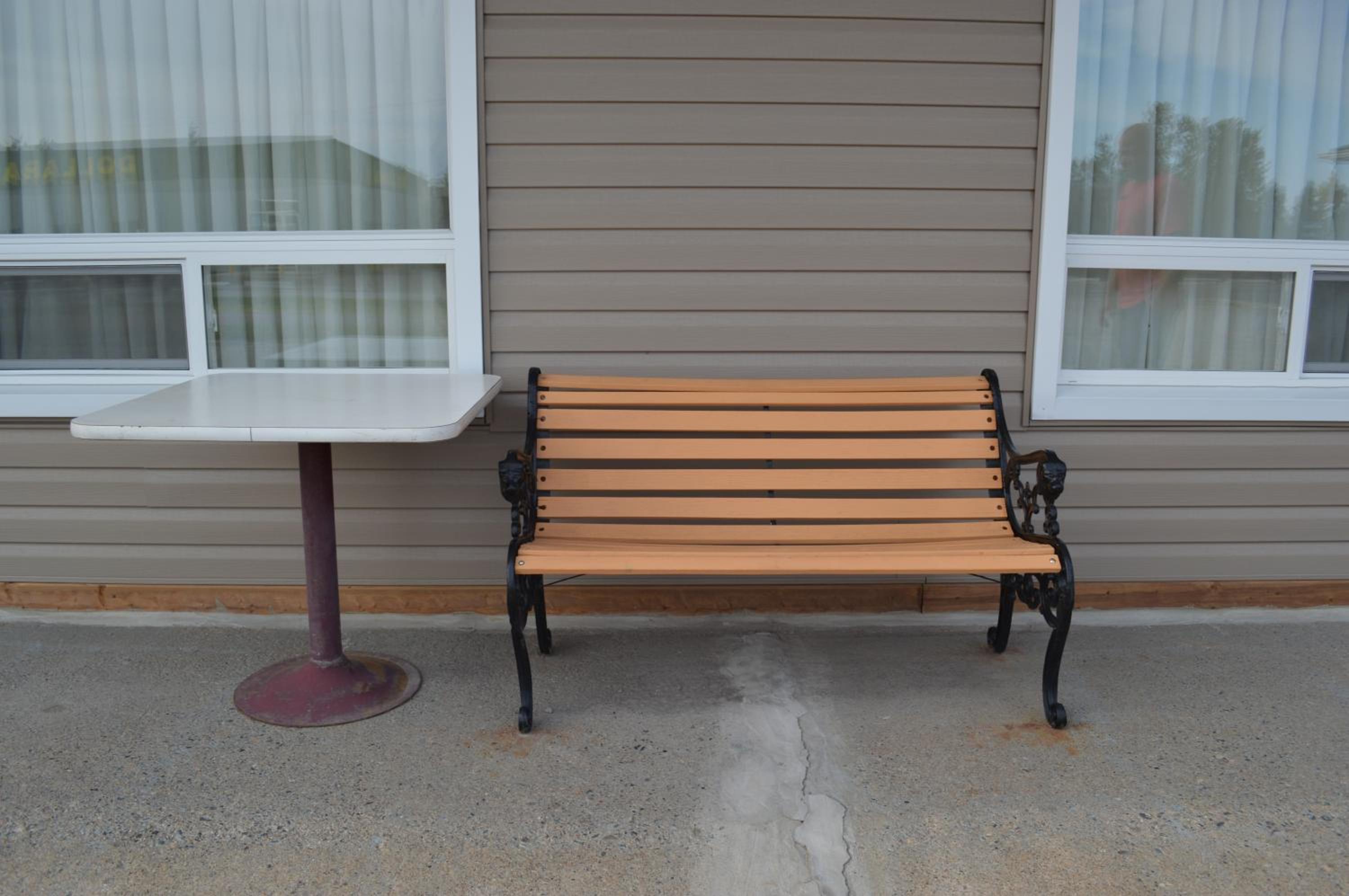 Lincoln Motel