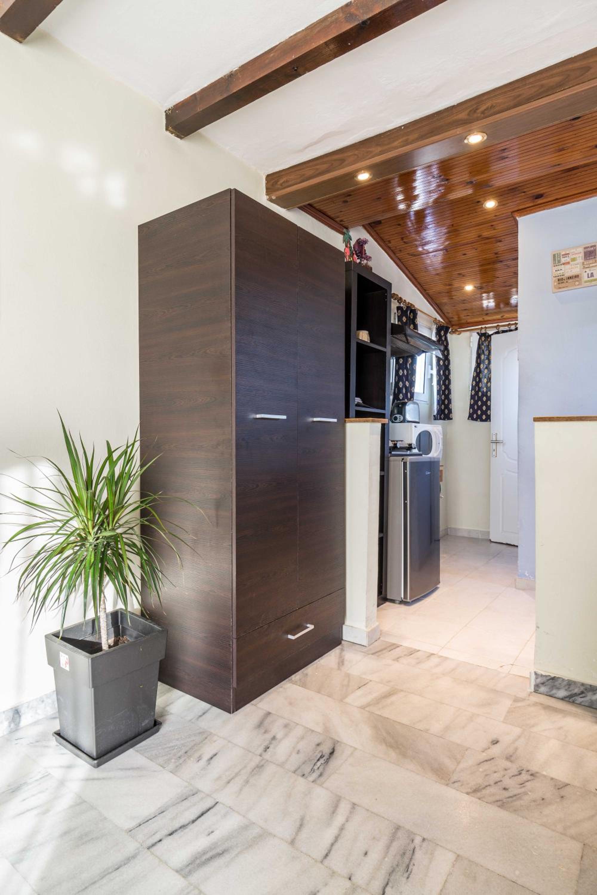 Top Floor Studio Near Metro&View&200mbps