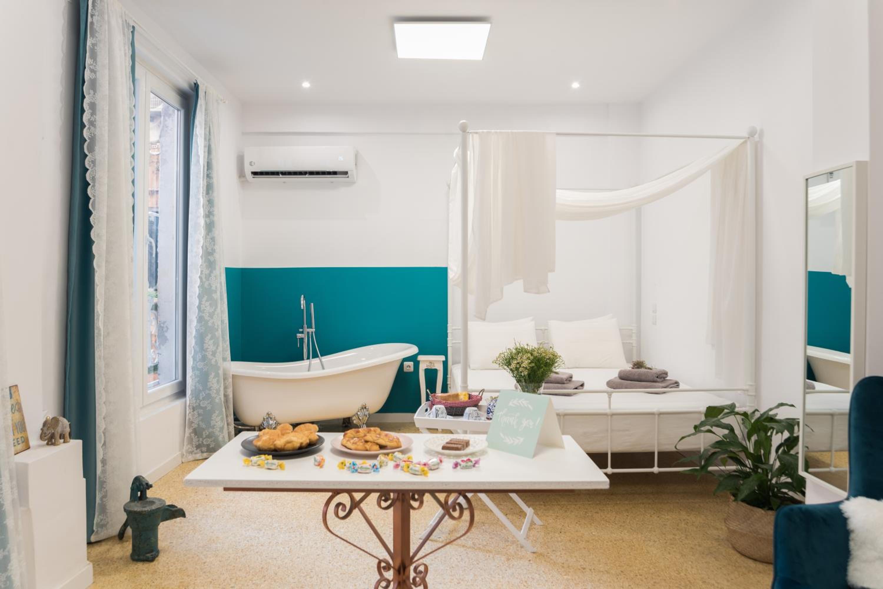 Na'maste Apartments