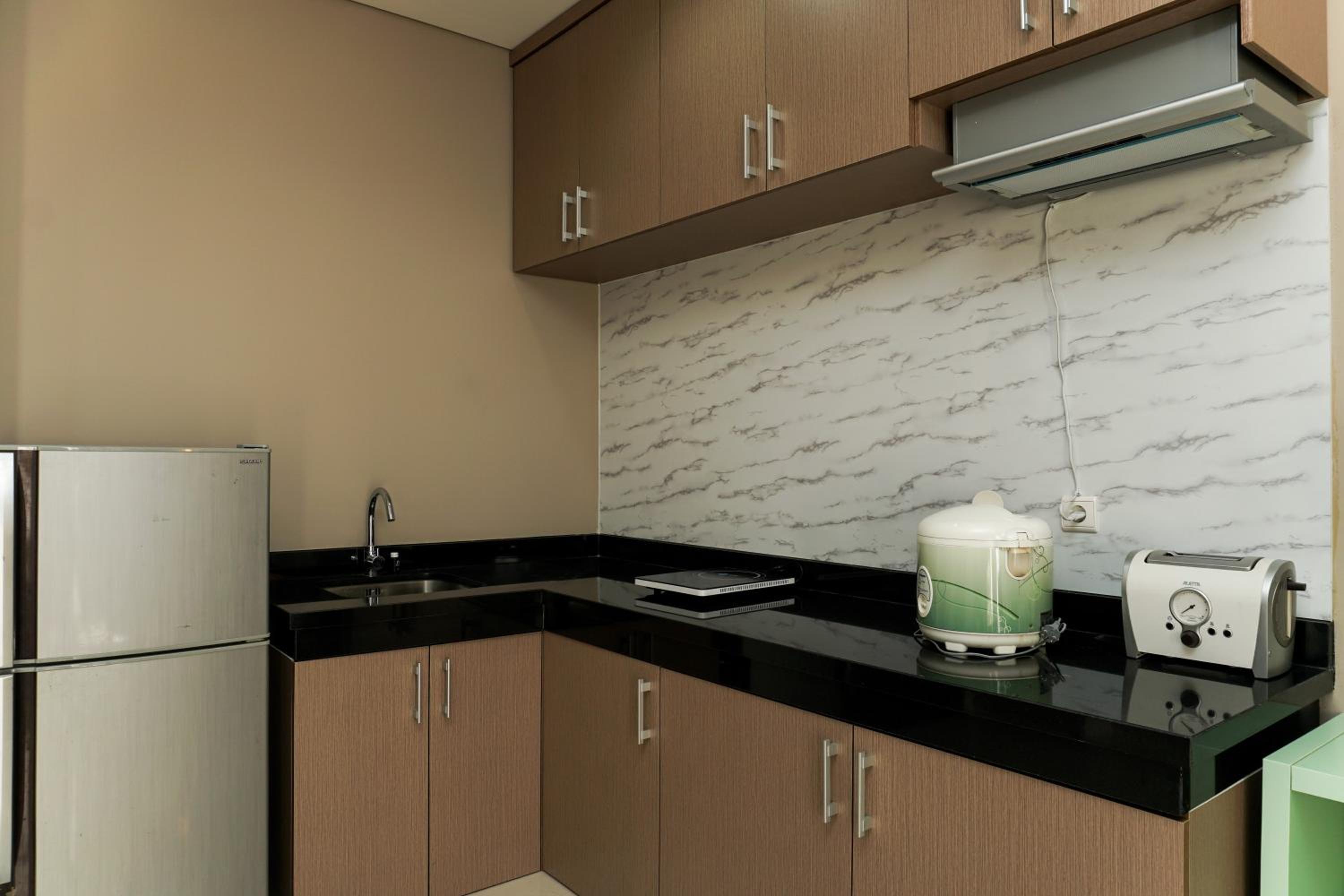 Exclusive 1BR Ciputra International Apartment By Travelio, Cakarta - 17