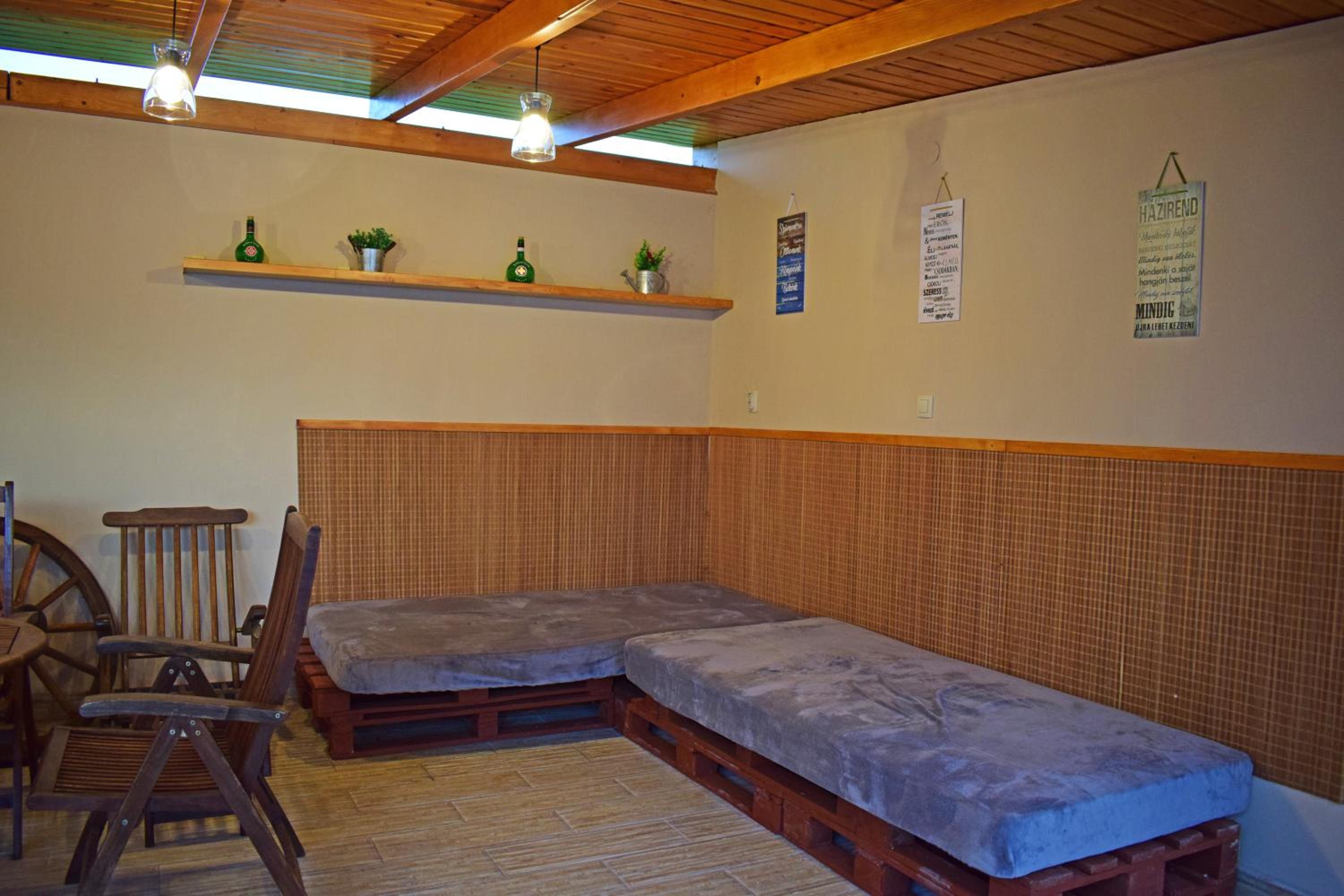 Photo 49
