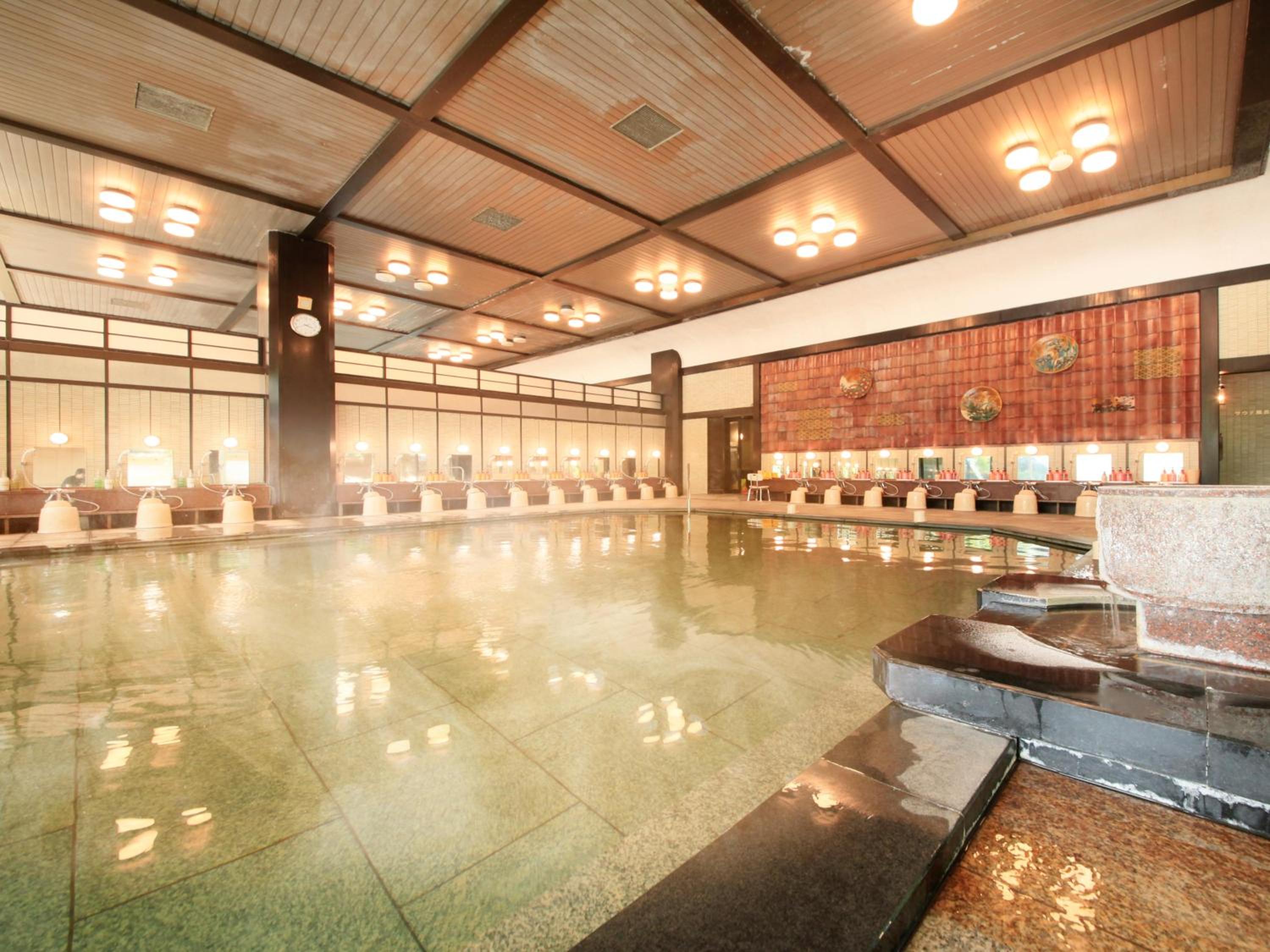 Yamashiro Onsen Miyabi no Yado Kaga Hyakumangoku