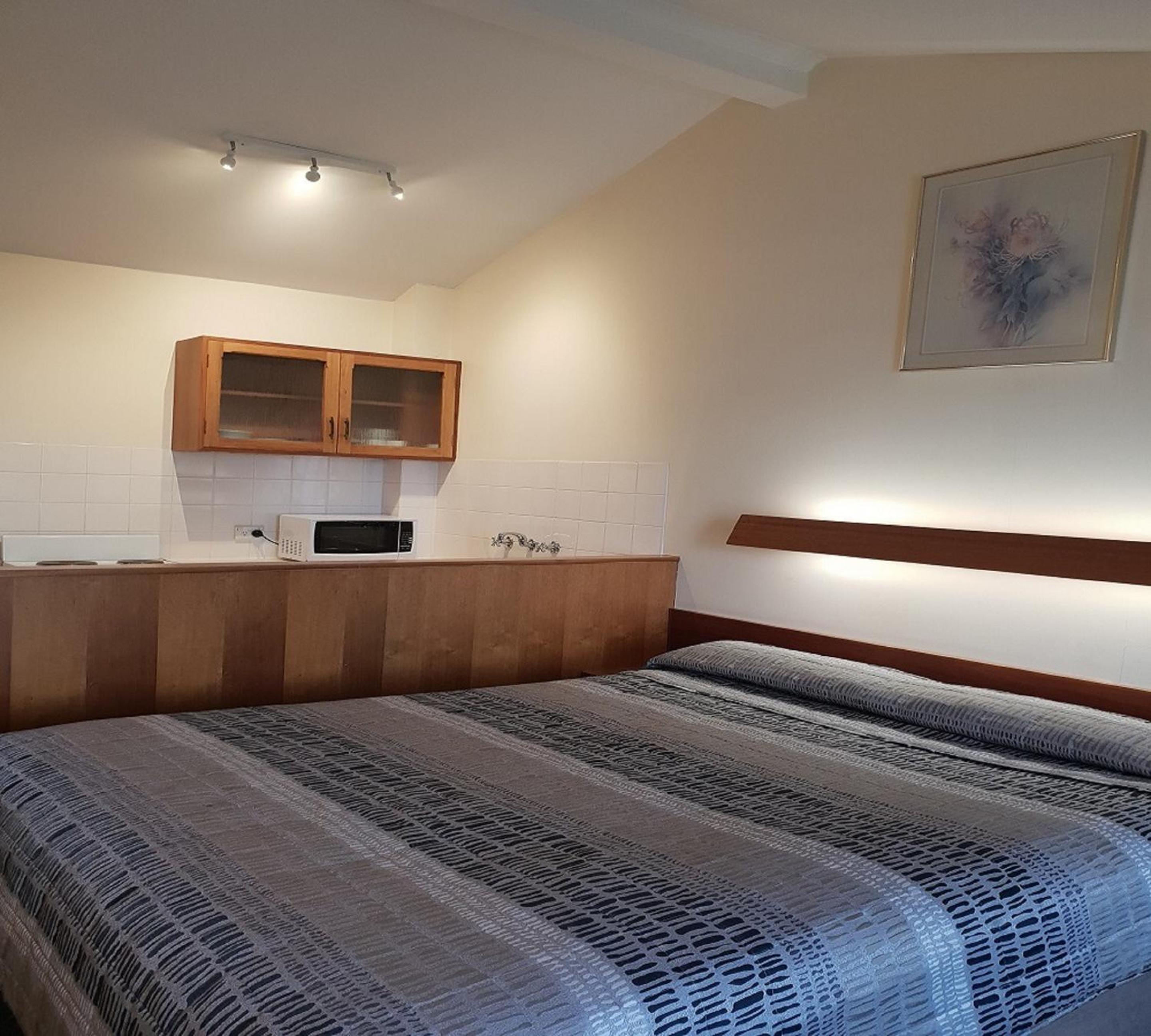 Argyle Motor Lodge