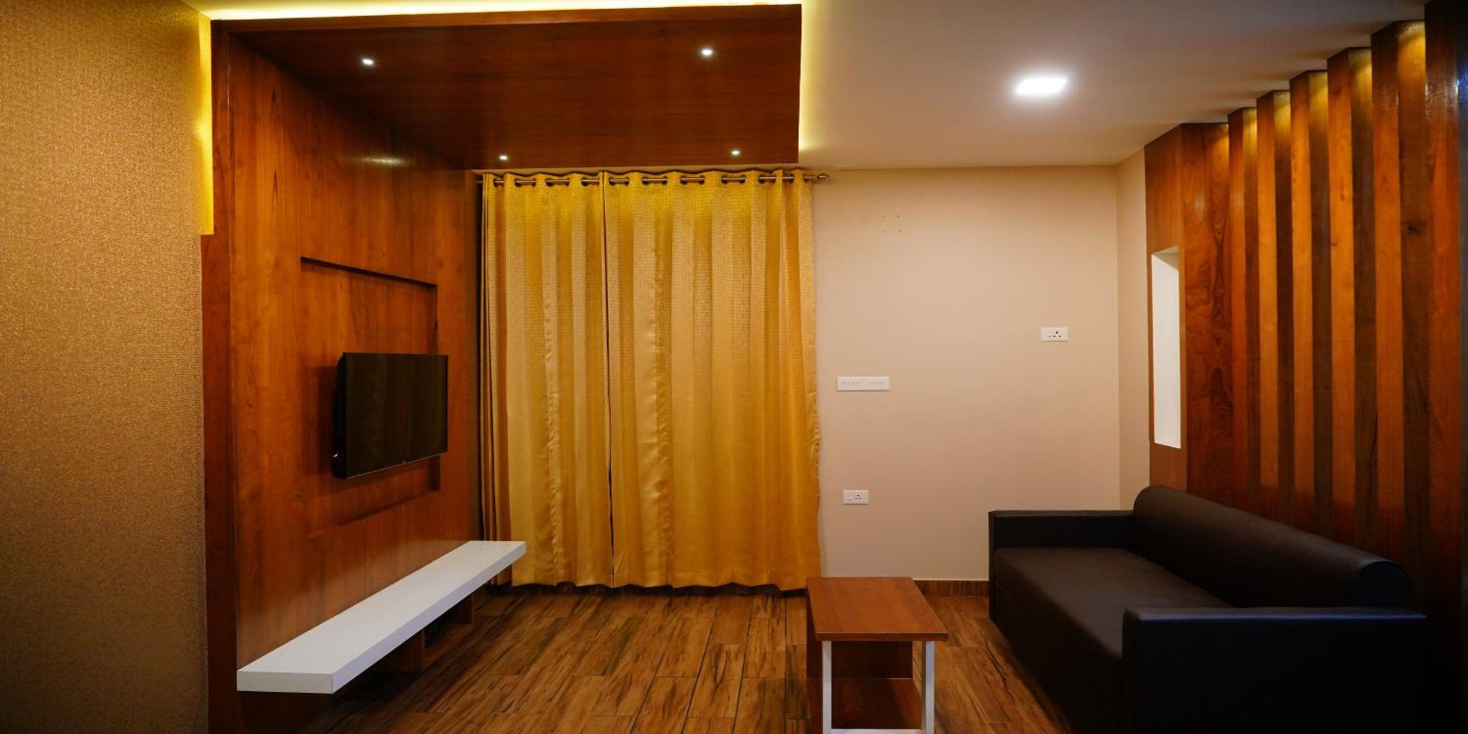 Townhouse Oak Kozhikode Bus Stand Formerly Nextel Inn